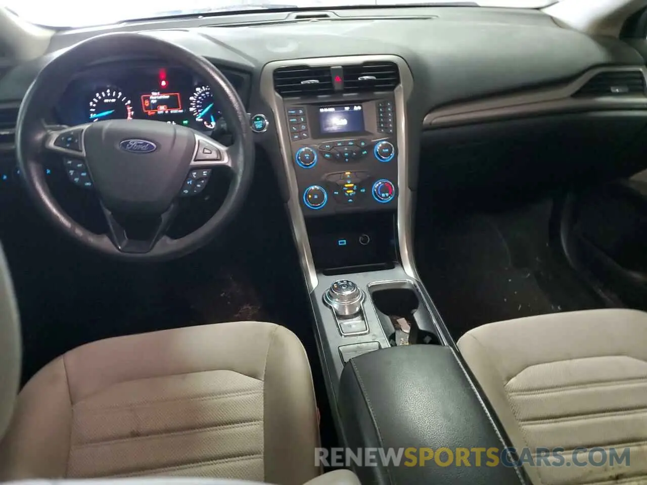 8 fotografías del automóvil dañado 3FA6P0G71LR106086 FORD FUSION 2020