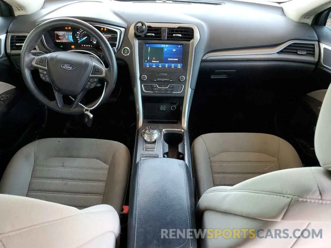 8 fotografías del automóvil dañado 3FA6P0G71LR249121 FORD FUSION 2020