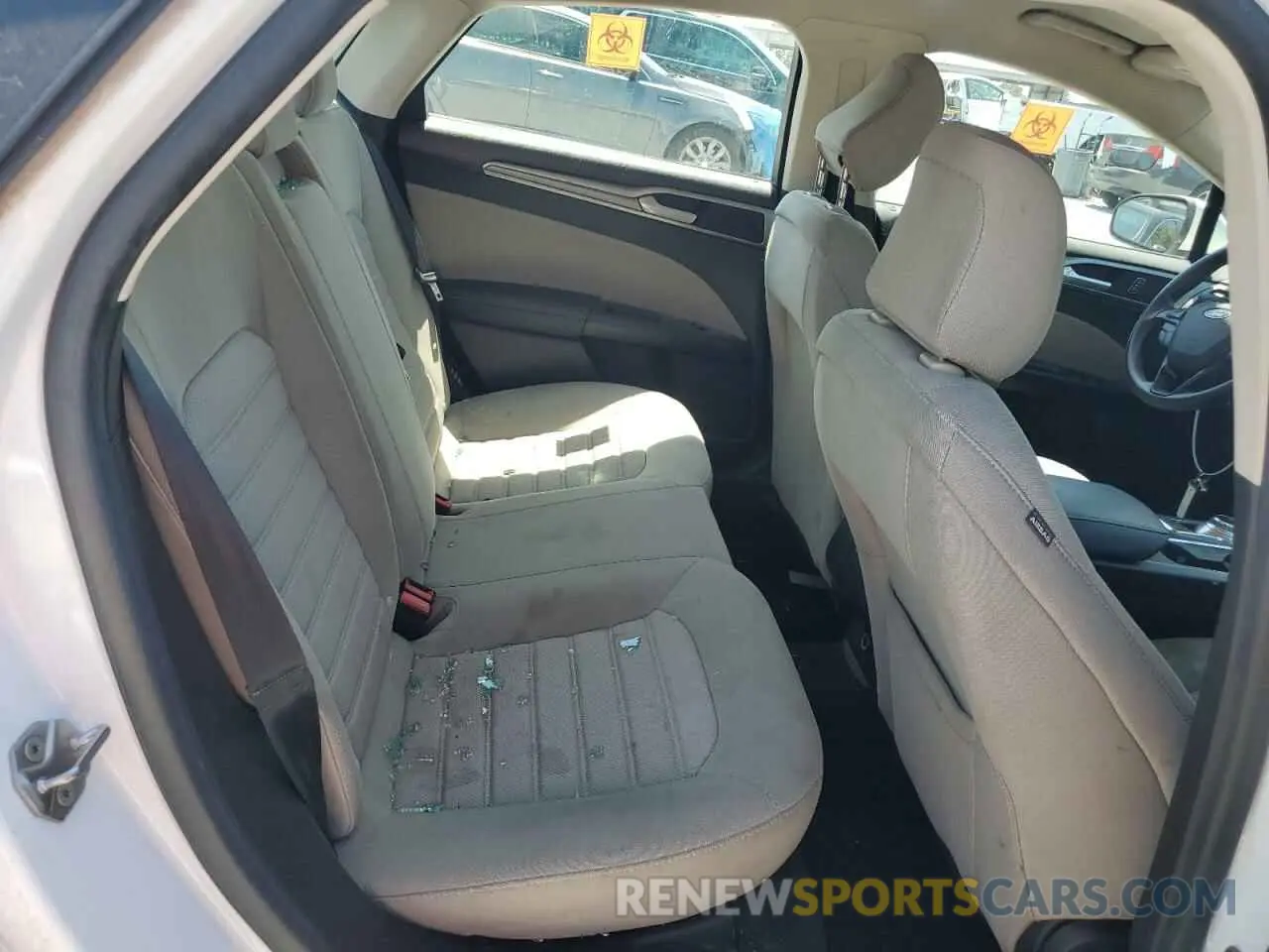 10 fotografías del automóvil dañado 3FA6P0G77LR104231 FORD FUSION 2020