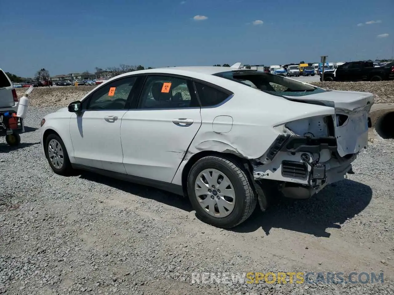 2 fotografías del automóvil dañado 3FA6P0G77LR104231 FORD FUSION 2020