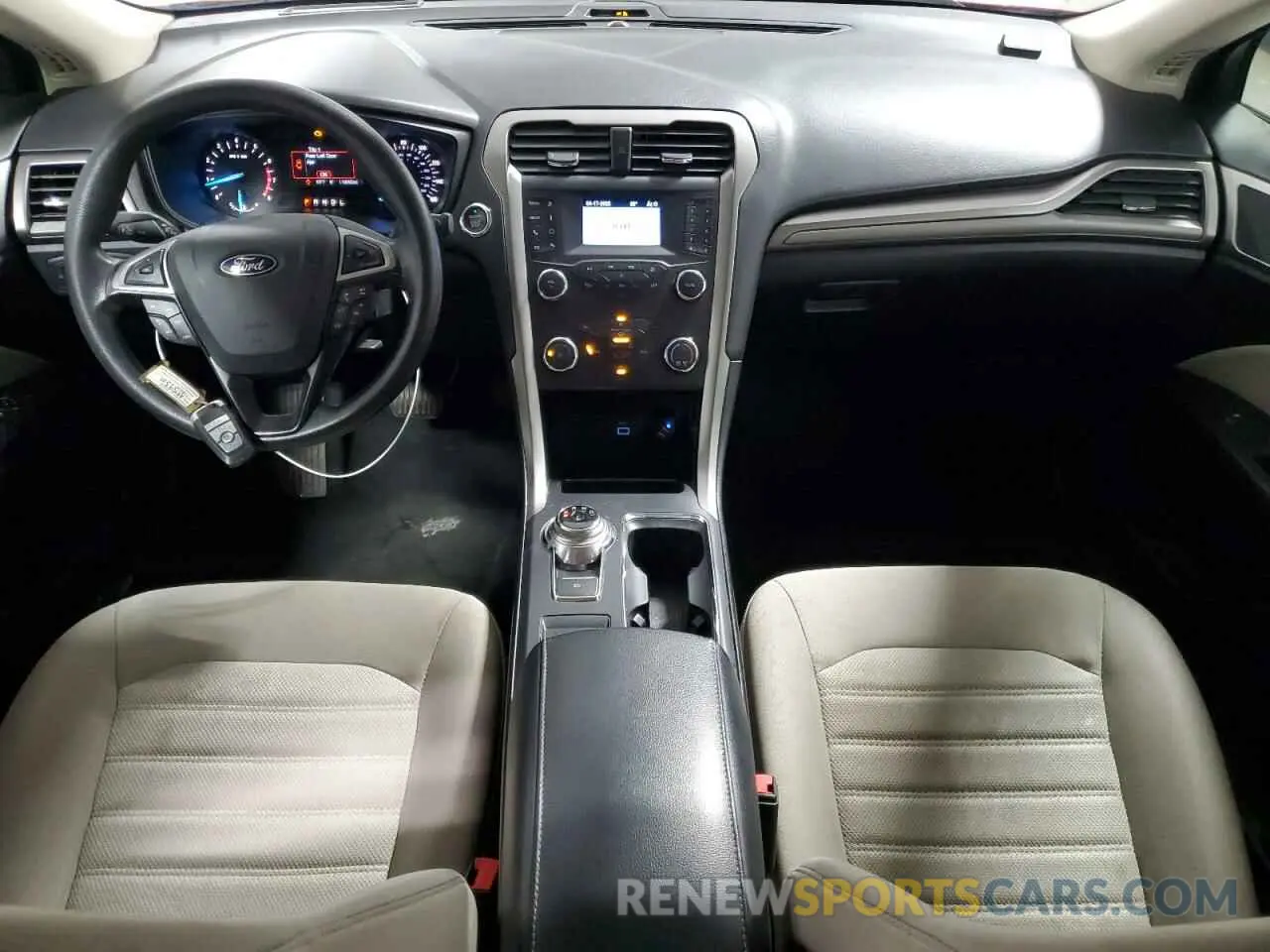 8 fotografías del automóvil dañado 3FA6P0G78LR135617 FORD FUSION 2020