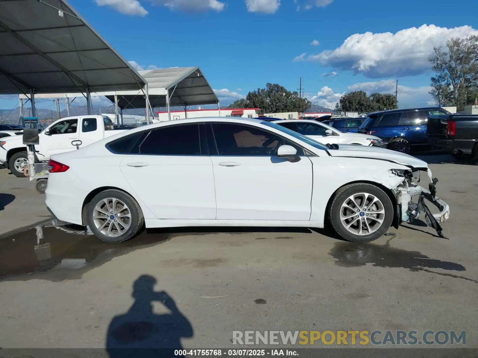 14 fotografías del automóvil dañado 3FA6P0H70LR155746 FORD FUSION 2020