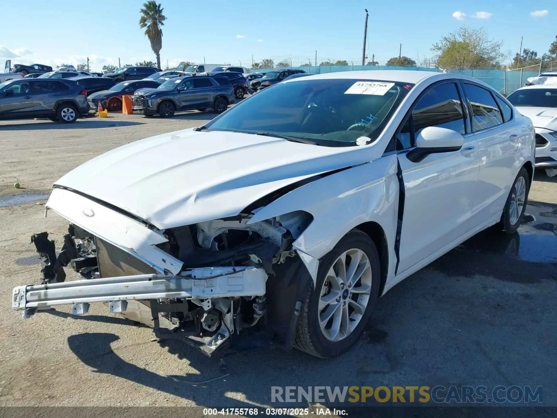2 fotografías del automóvil dañado 3FA6P0H70LR155746 FORD FUSION 2020