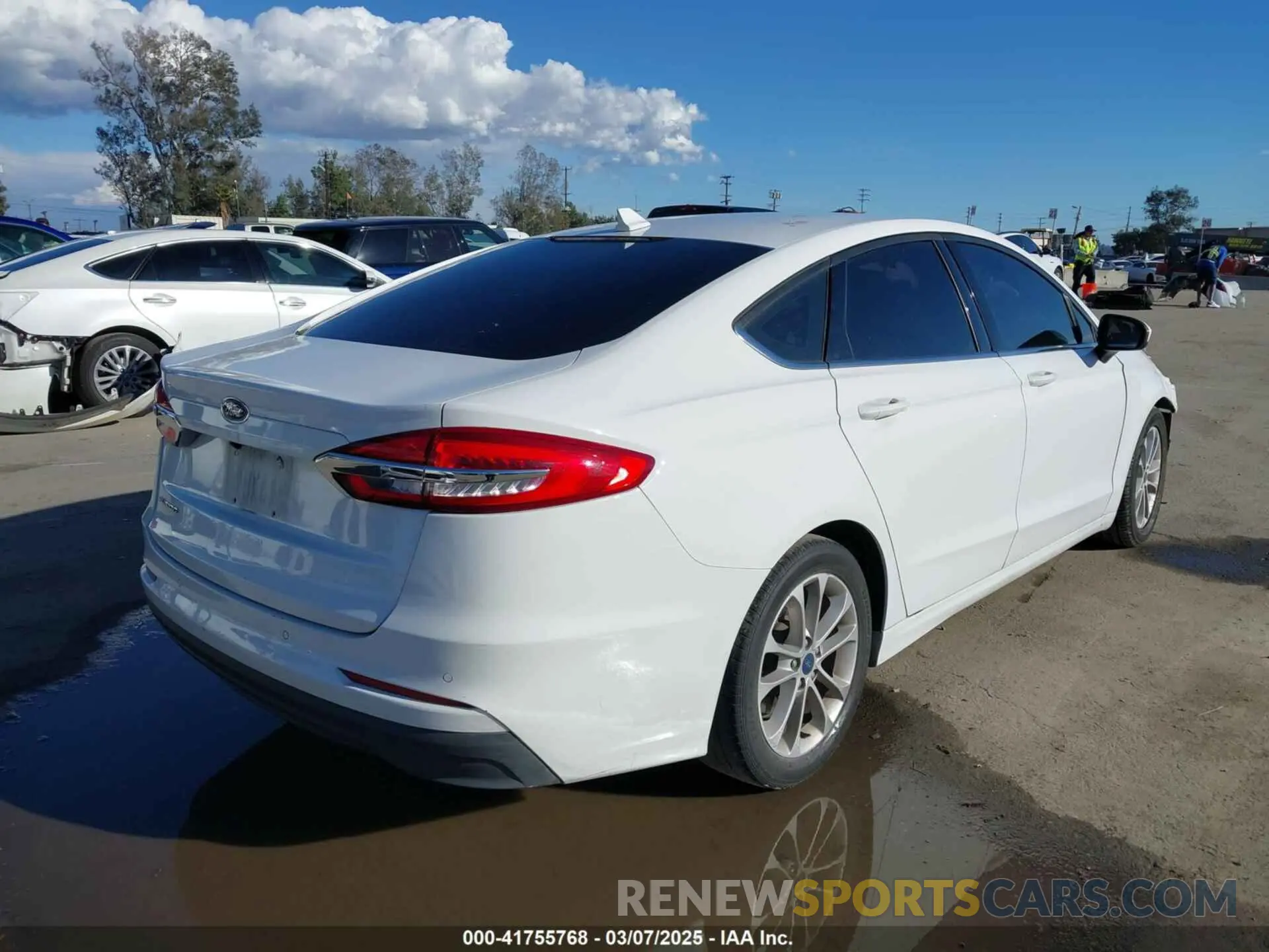 4 fotografías del automóvil dañado 3FA6P0H70LR155746 FORD FUSION 2020