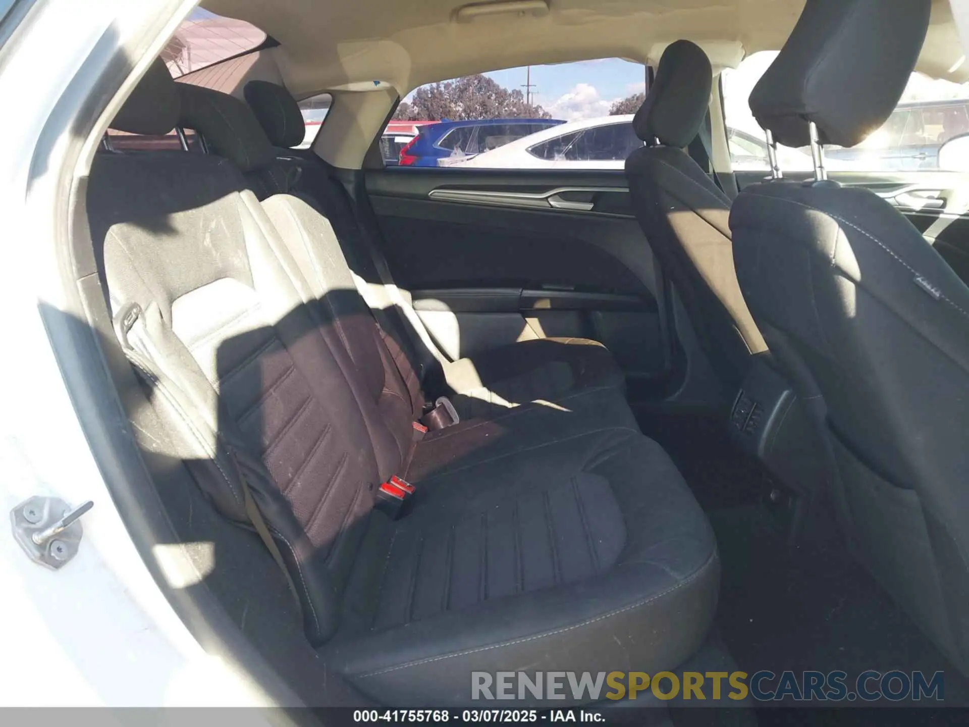 8 fotografías del automóvil dañado 3FA6P0H70LR155746 FORD FUSION 2020