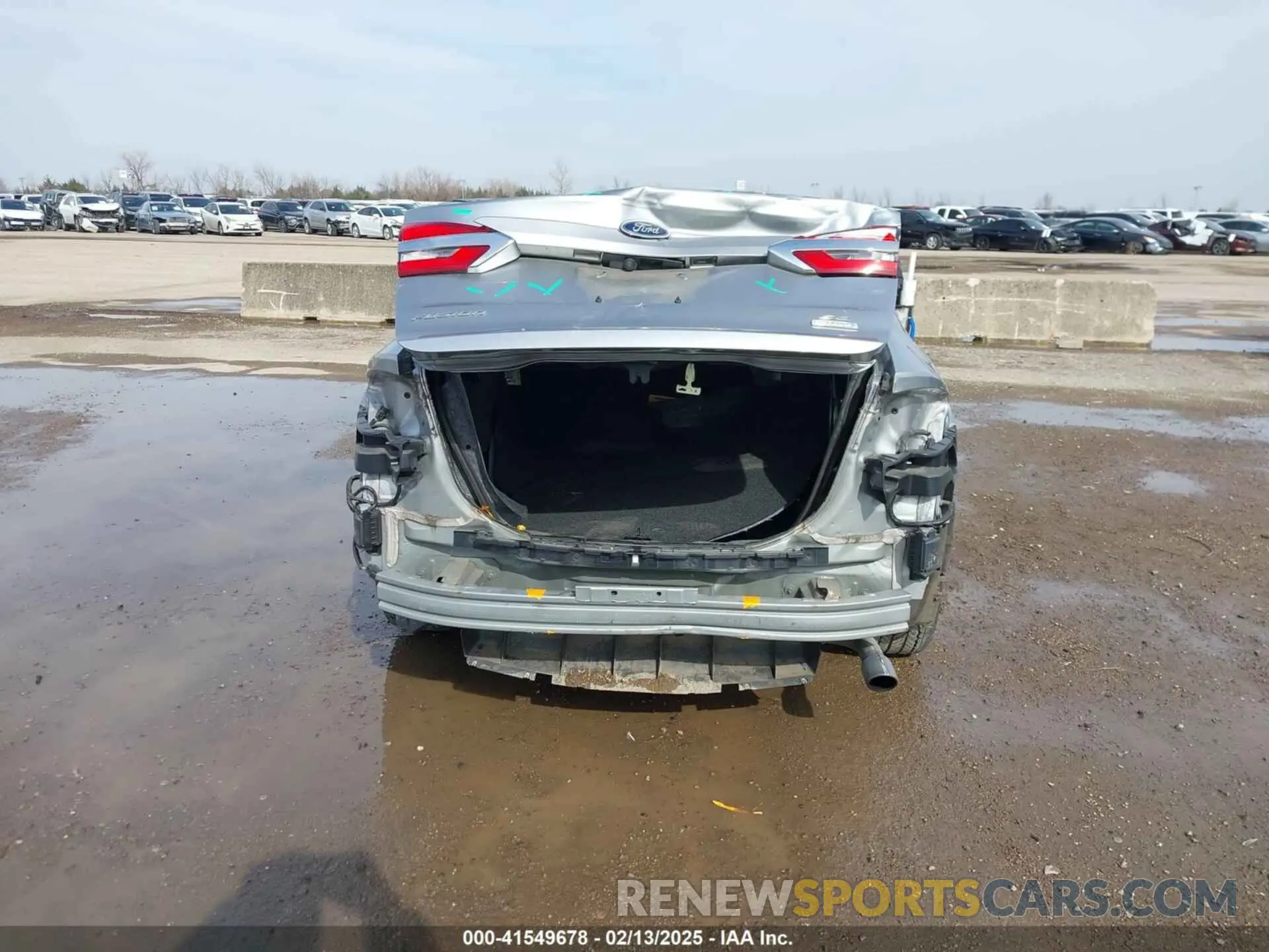 17 fotografías del automóvil dañado 3FA6P0HD0LR111008 FORD FUSION 2020