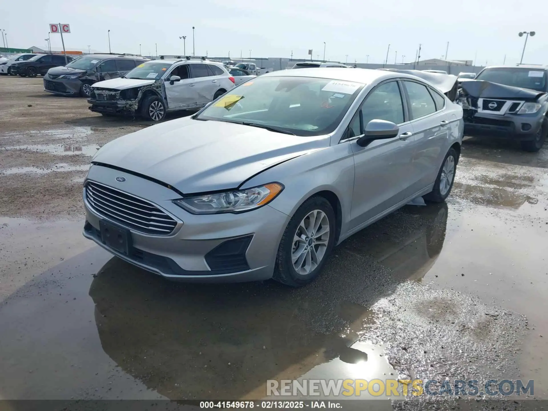 2 fotografías del automóvil dañado 3FA6P0HD0LR111008 FORD FUSION 2020