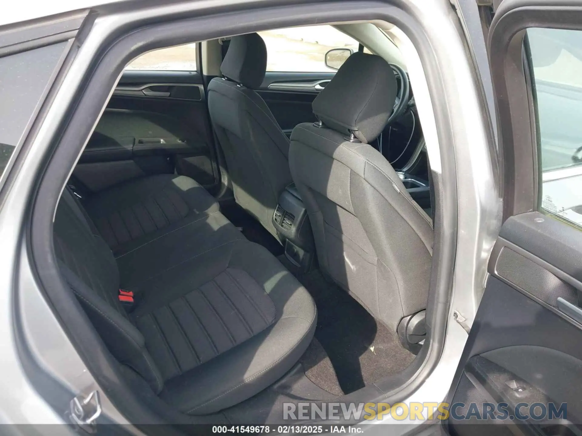 8 fotografías del automóvil dañado 3FA6P0HD0LR111008 FORD FUSION 2020