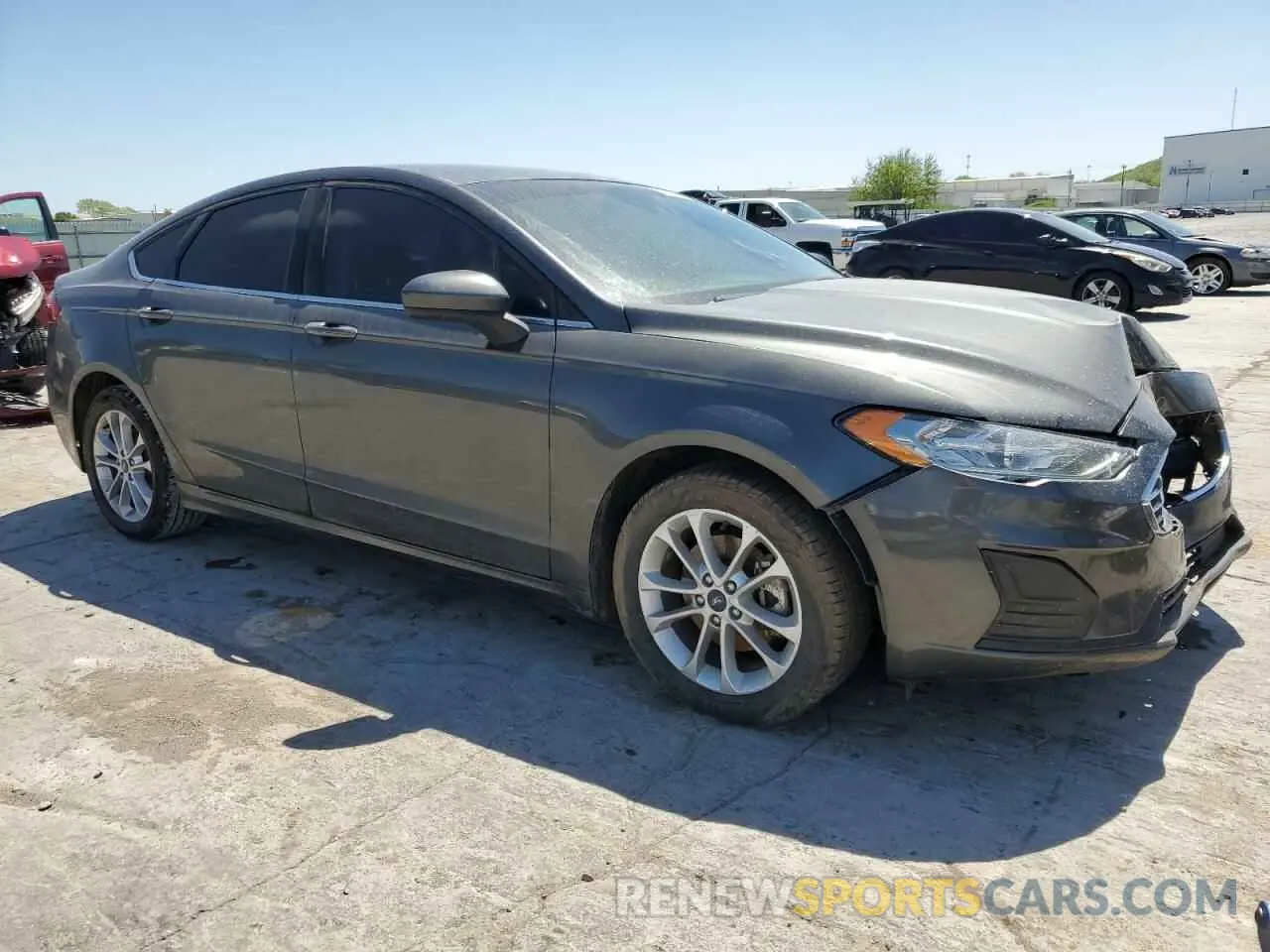 4 fotografías del automóvil dañado 3FA6P0HD0LR111381 FORD FUSION 2020