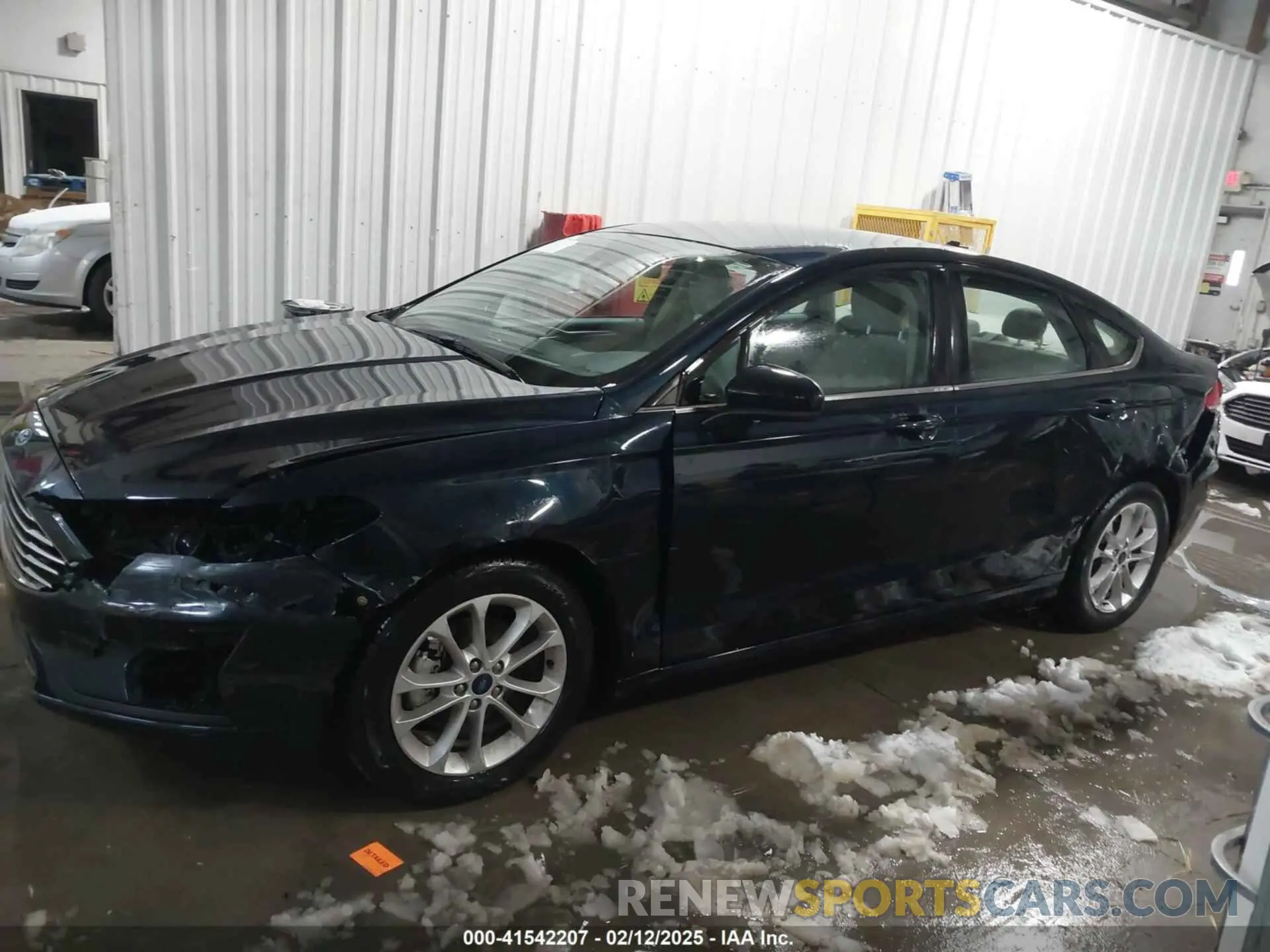 14 fotografías del automóvil dañado 3FA6P0HD0LR111817 FORD FUSION 2020