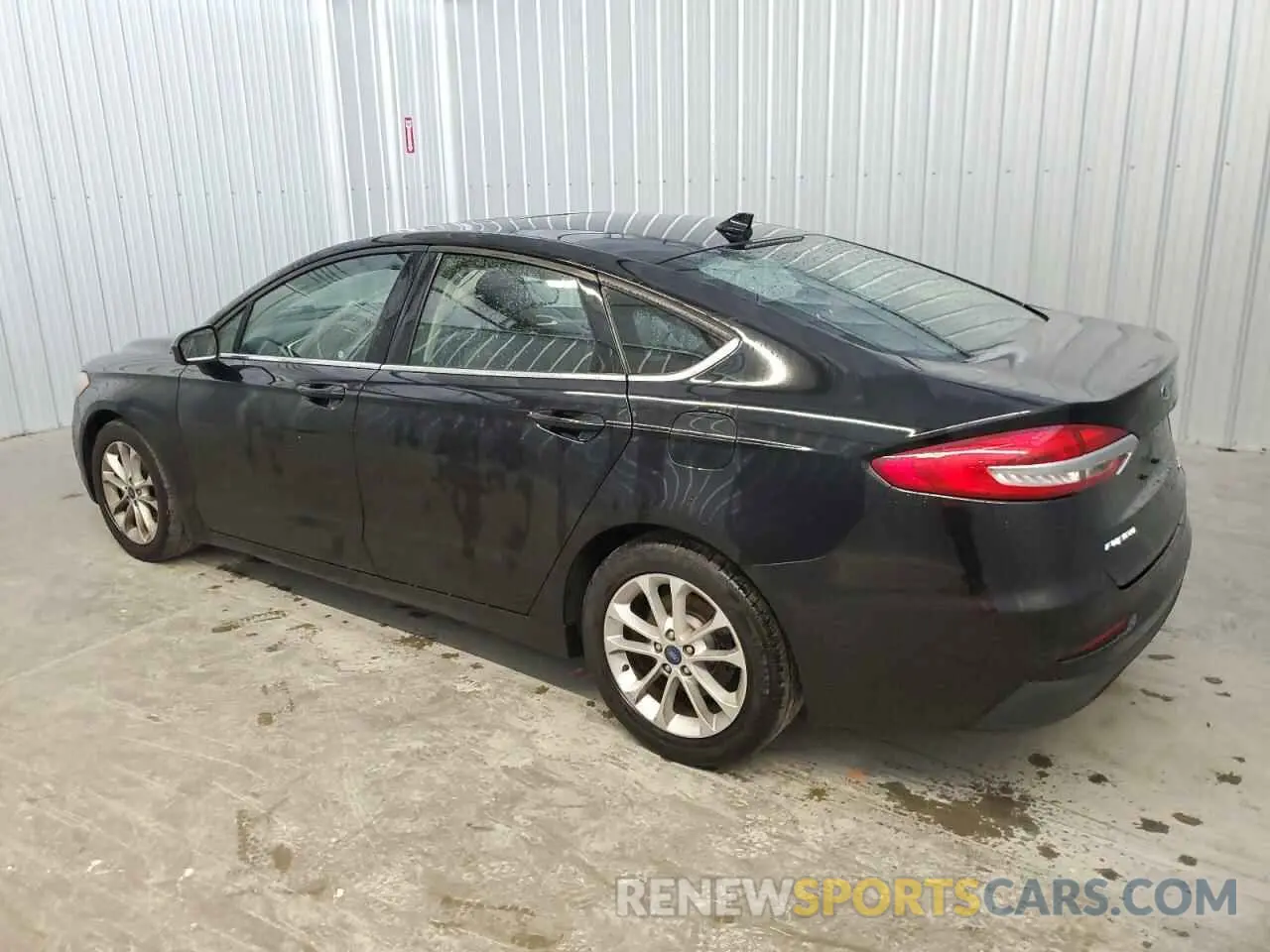 2 fotografías del automóvil dañado 3FA6P0HD0LR121568 FORD FUSION 2020