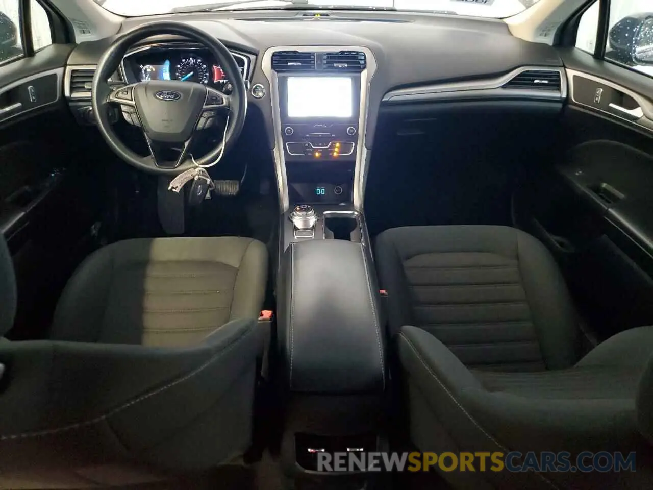 8 fotografías del automóvil dañado 3FA6P0HD0LR121568 FORD FUSION 2020