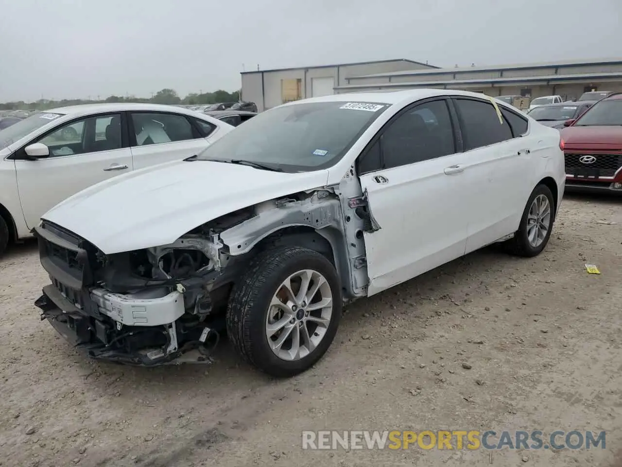 1 fotografías del automóvil dañado 3FA6P0HD0LR136202 FORD FUSION 2020