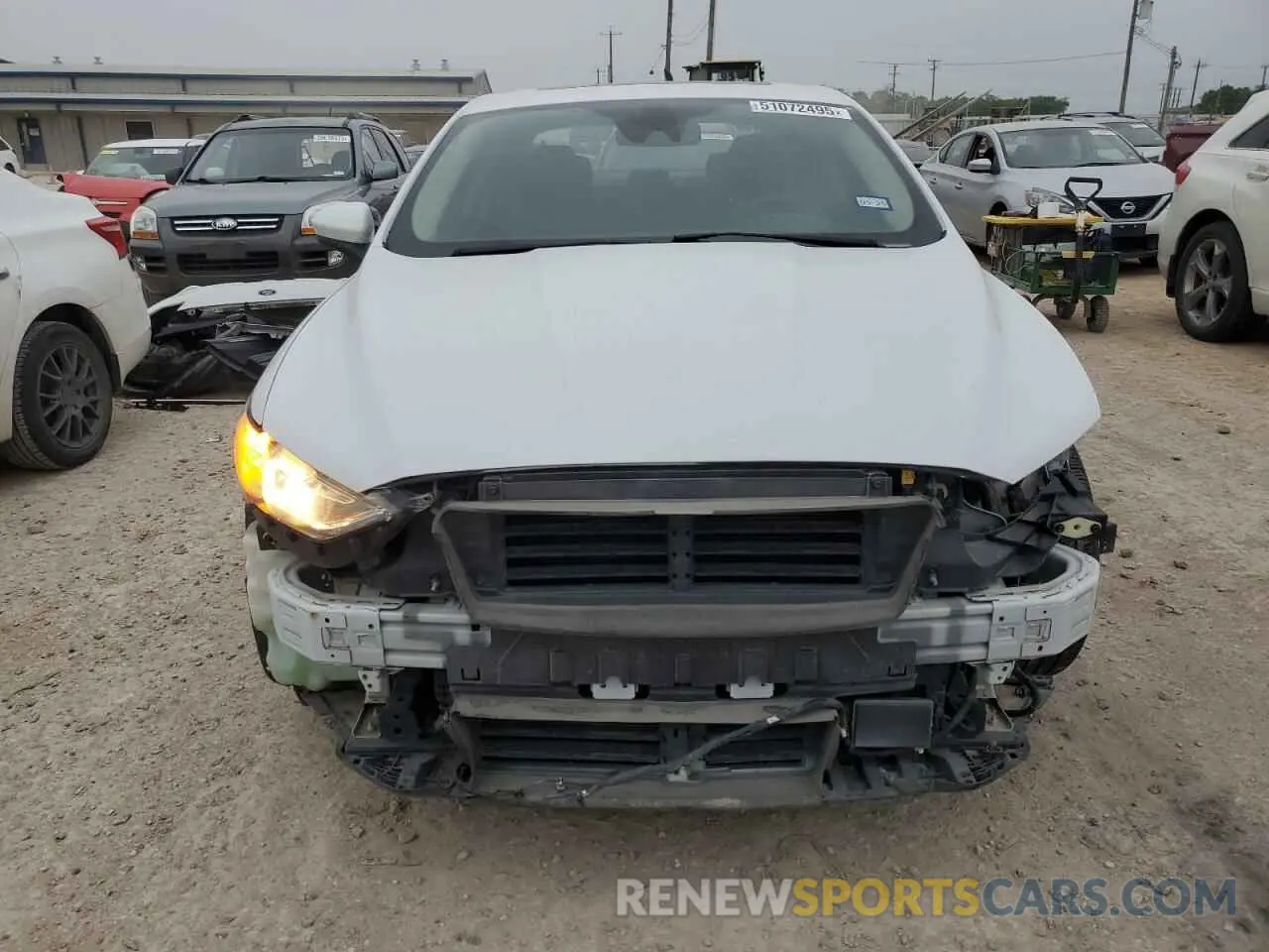 5 fotografías del automóvil dañado 3FA6P0HD0LR136202 FORD FUSION 2020