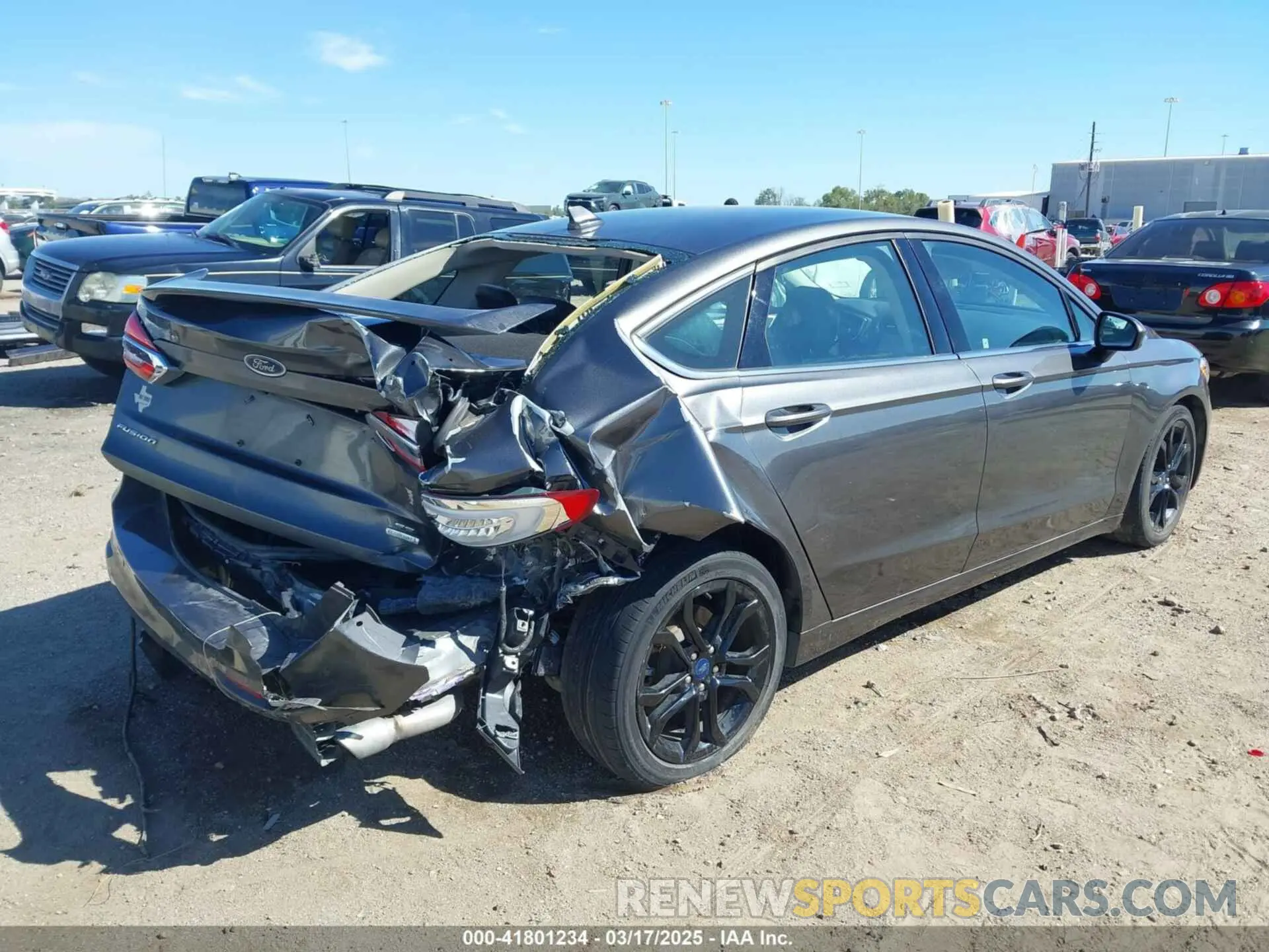 4 fotografías del automóvil dañado 3FA6P0HD0LR147782 FORD FUSION 2020