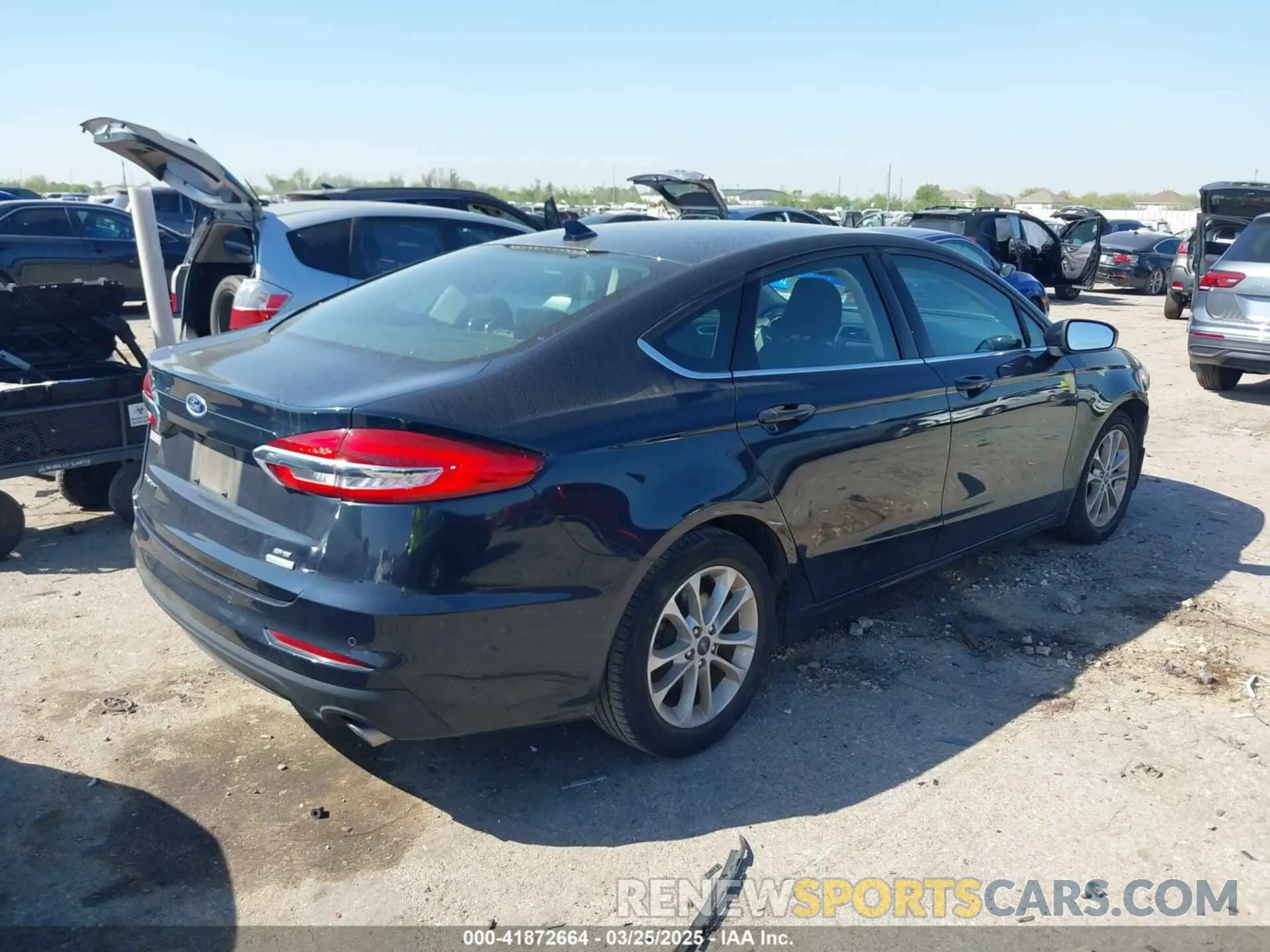 4 fotografías del automóvil dañado 3FA6P0HD0LR188042 FORD FUSION 2020