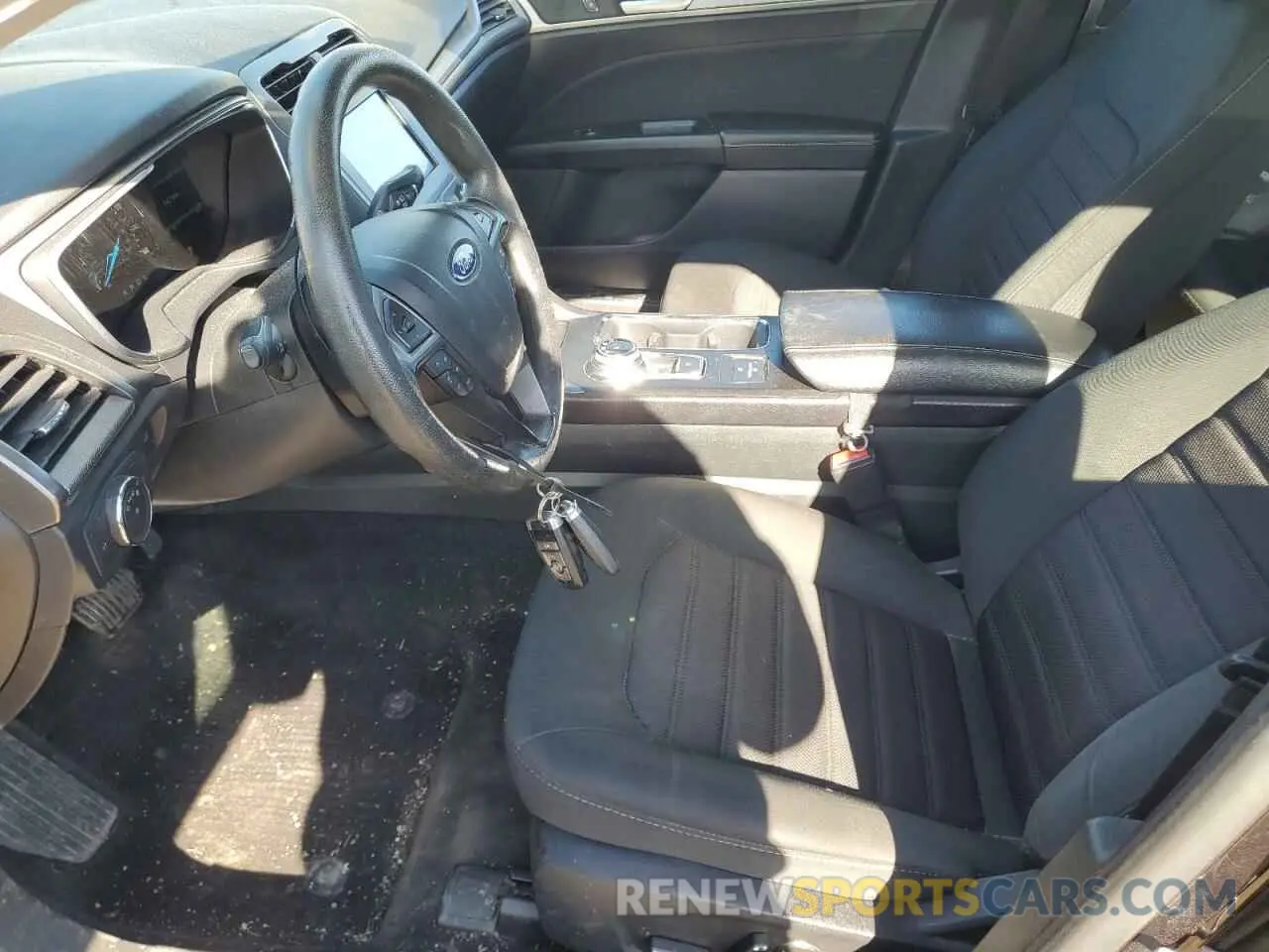 7 fotografías del automóvil dañado 3FA6P0HD0LR259207 FORD FUSION 2020