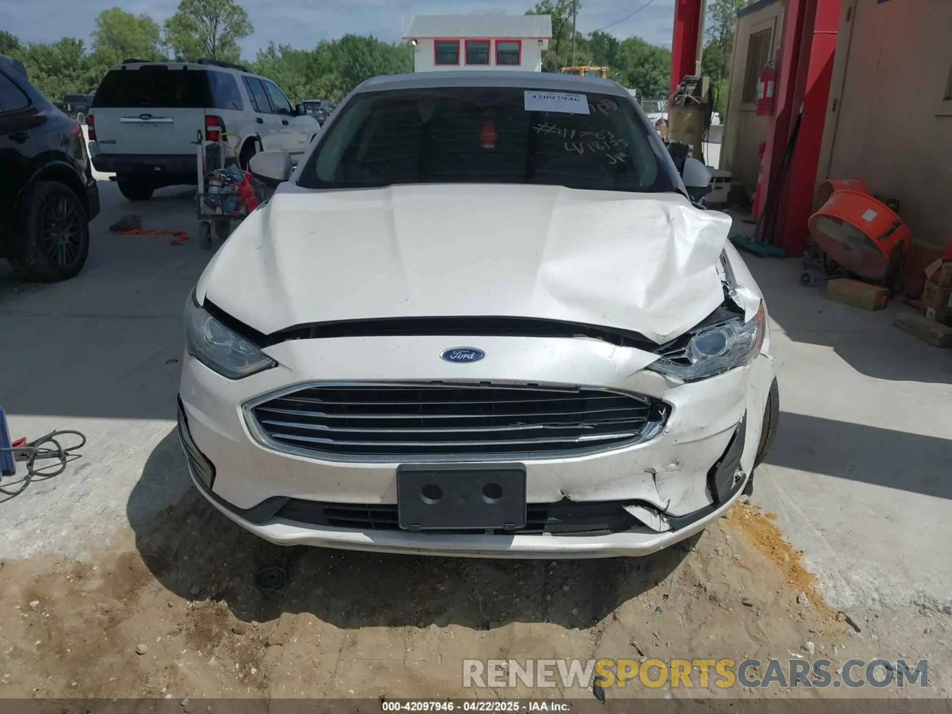 12 fotografías del automóvil dañado 3FA6P0HD0LR264147 FORD FUSION 2020