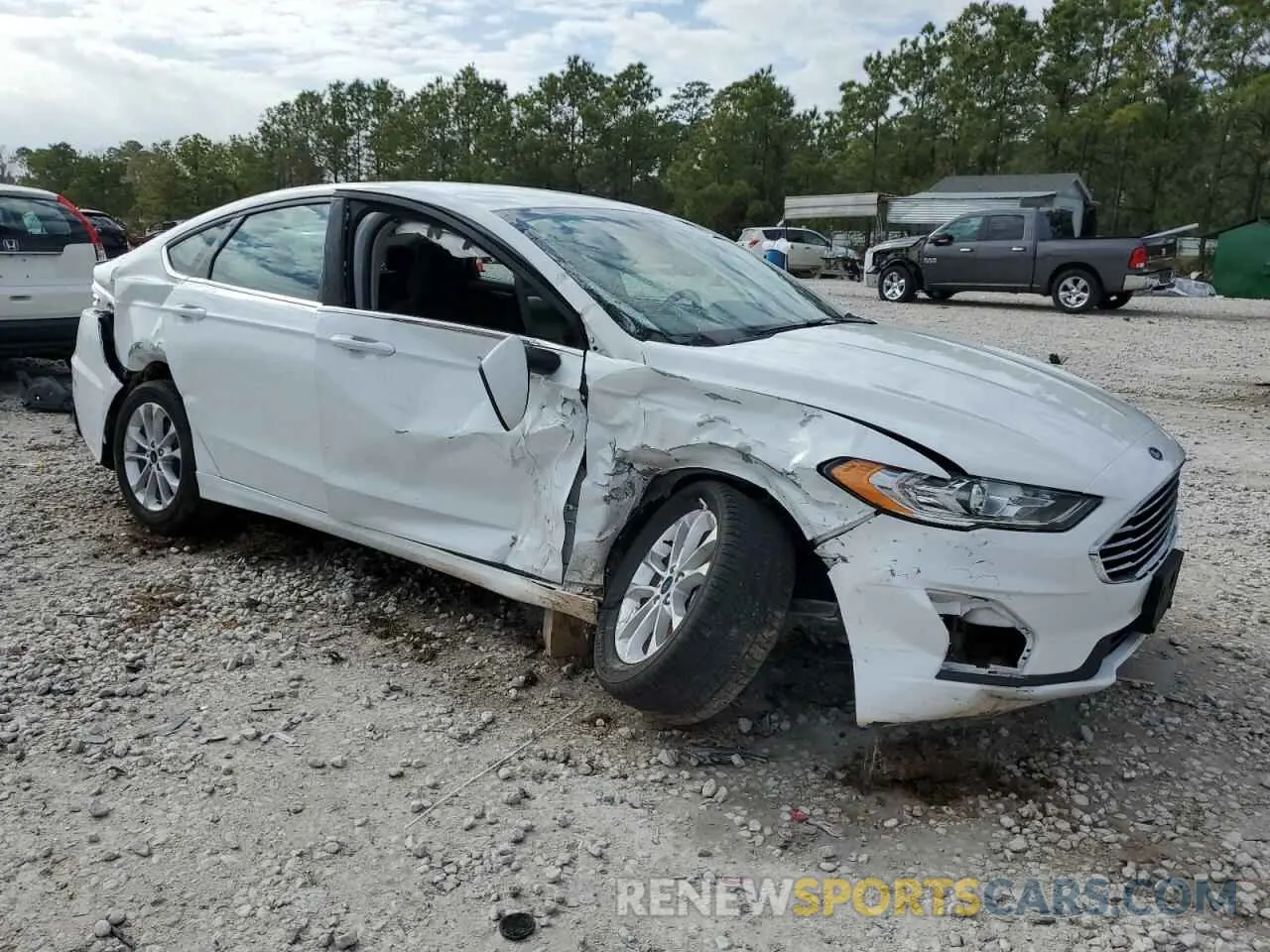 4 fotografías del automóvil dañado 3FA6P0HD1LR126407 FORD FUSION 2020