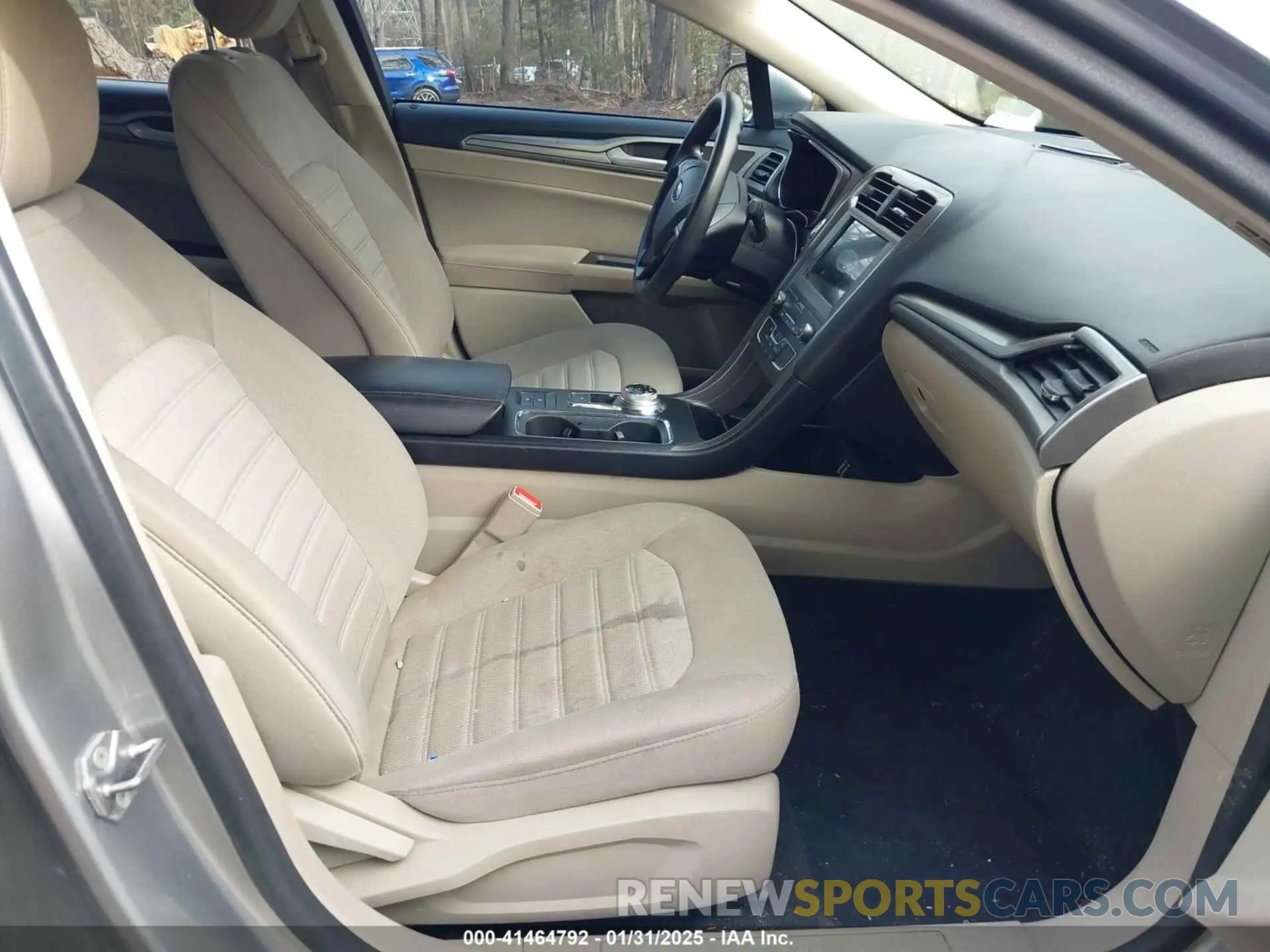 5 fotografías del automóvil dañado 3FA6P0HD2LR105081 FORD FUSION 2020