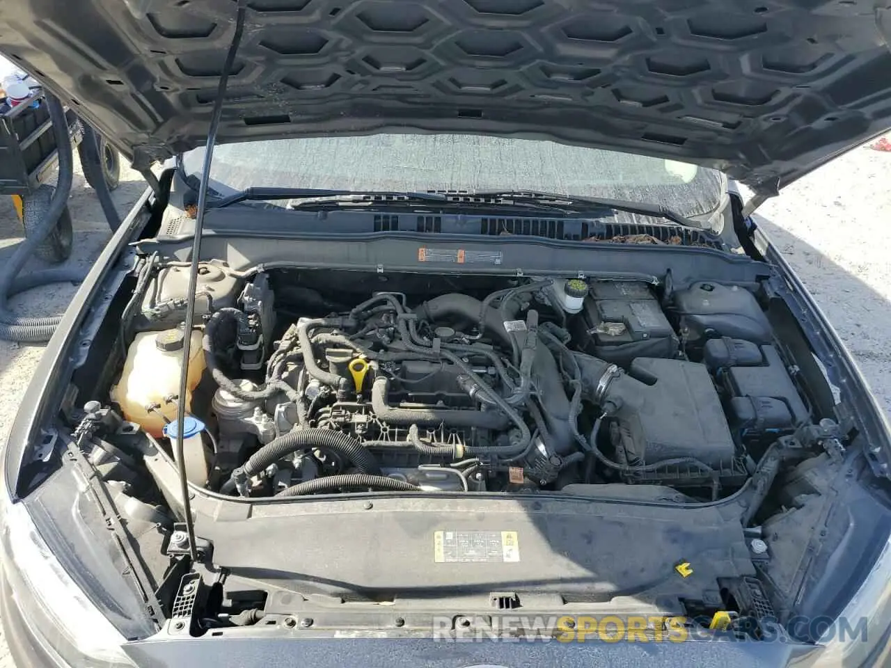 11 fotografías del automóvil dañado 3FA6P0HD2LR105761 FORD FUSION 2020