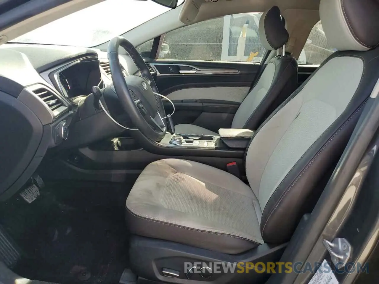 7 fotografías del automóvil dañado 3FA6P0HD2LR105761 FORD FUSION 2020