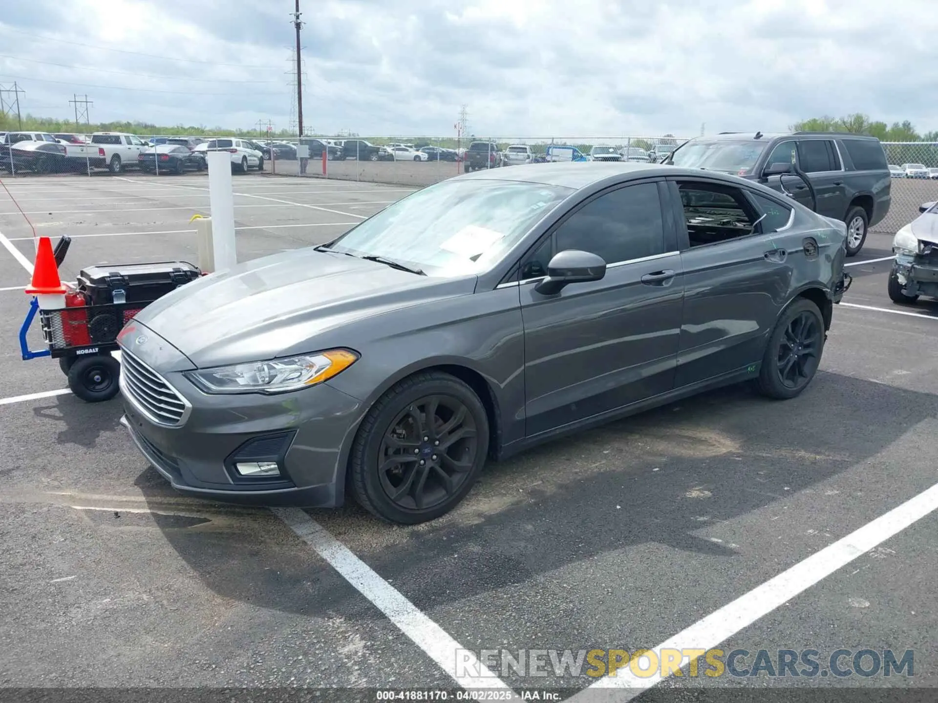 2 fotografías del automóvil dañado 3FA6P0HD2LR161148 FORD FUSION 2020
