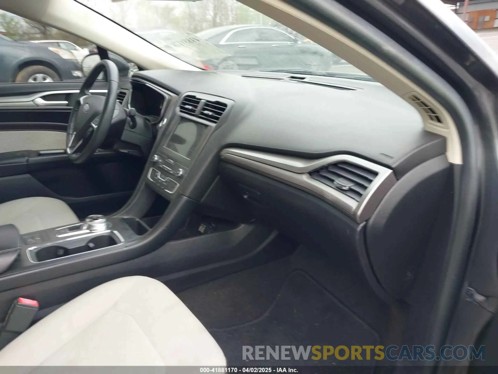 5 fotografías del automóvil dañado 3FA6P0HD2LR161148 FORD FUSION 2020