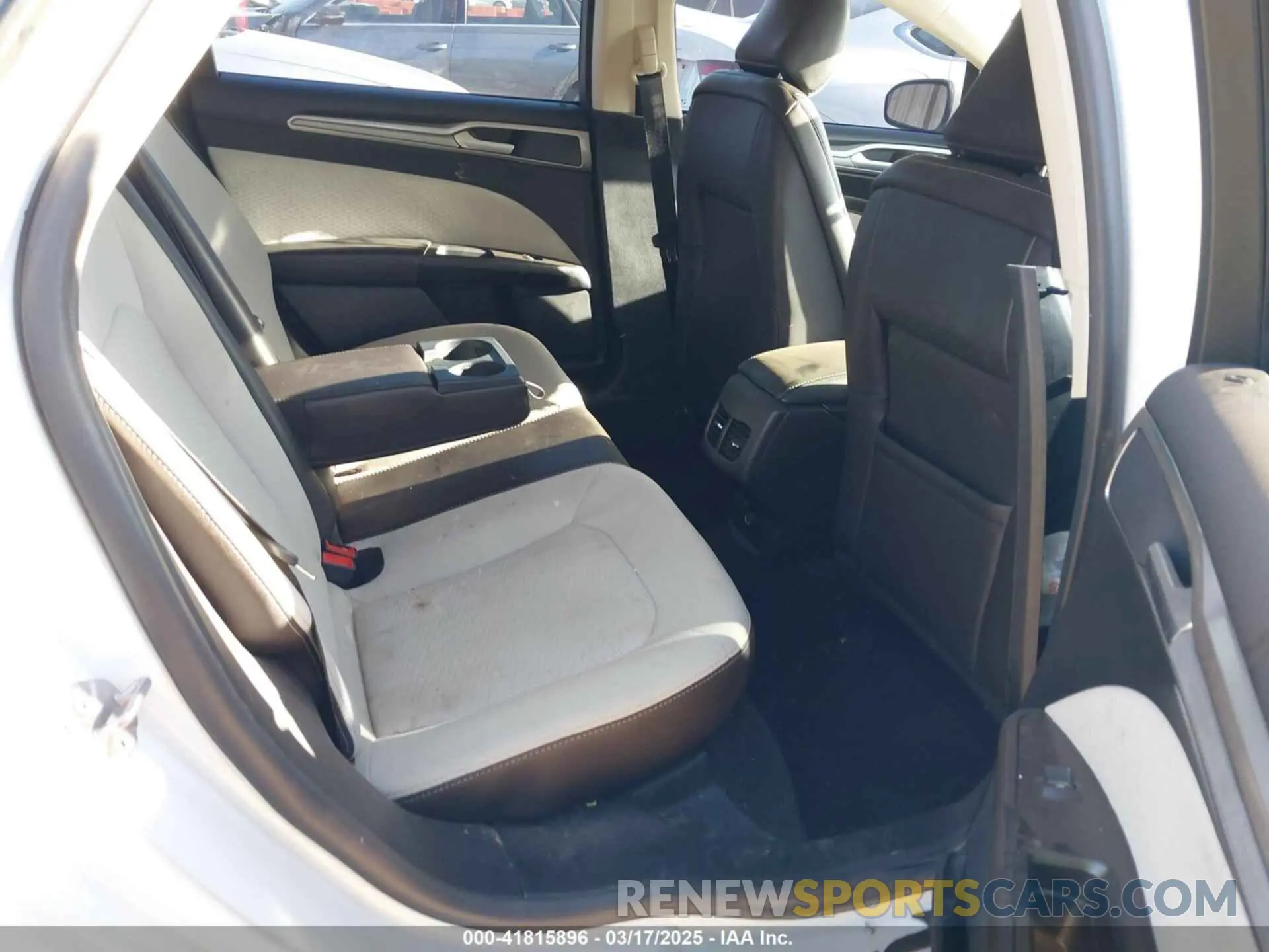 8 fotografías del automóvil dañado 3FA6P0HD2LR230033 FORD FUSION 2020