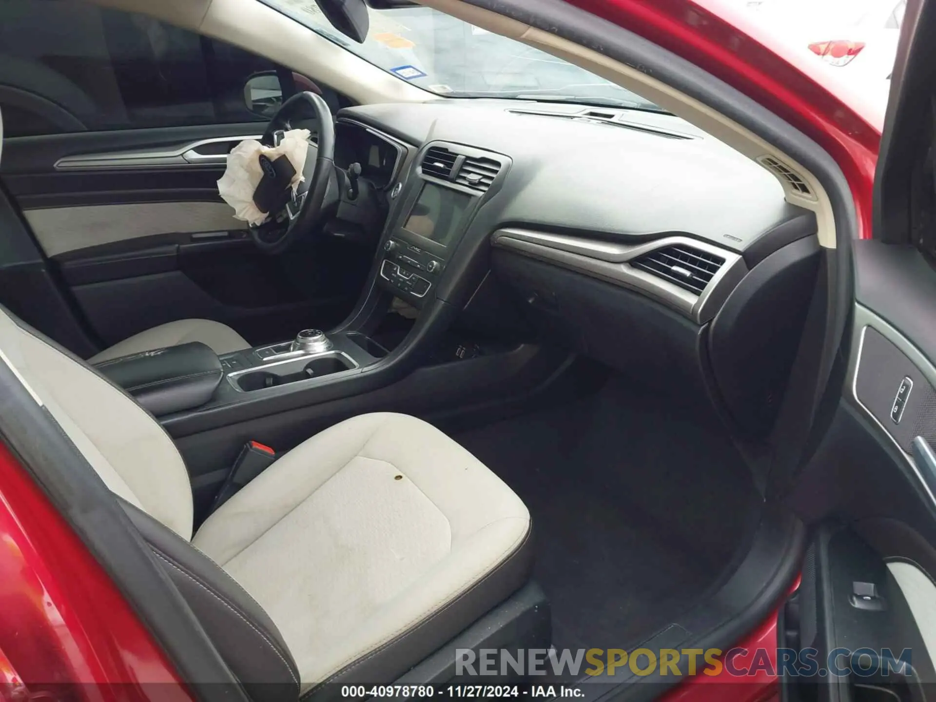 5 fotografías del automóvil dañado 3FA6P0HD2LR251447 FORD FUSION 2020