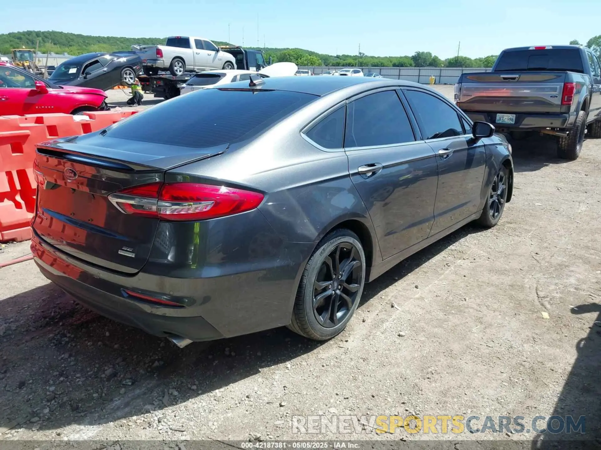 4 fotografías del automóvil dañado 3FA6P0HD2LR256809 FORD FUSION 2020