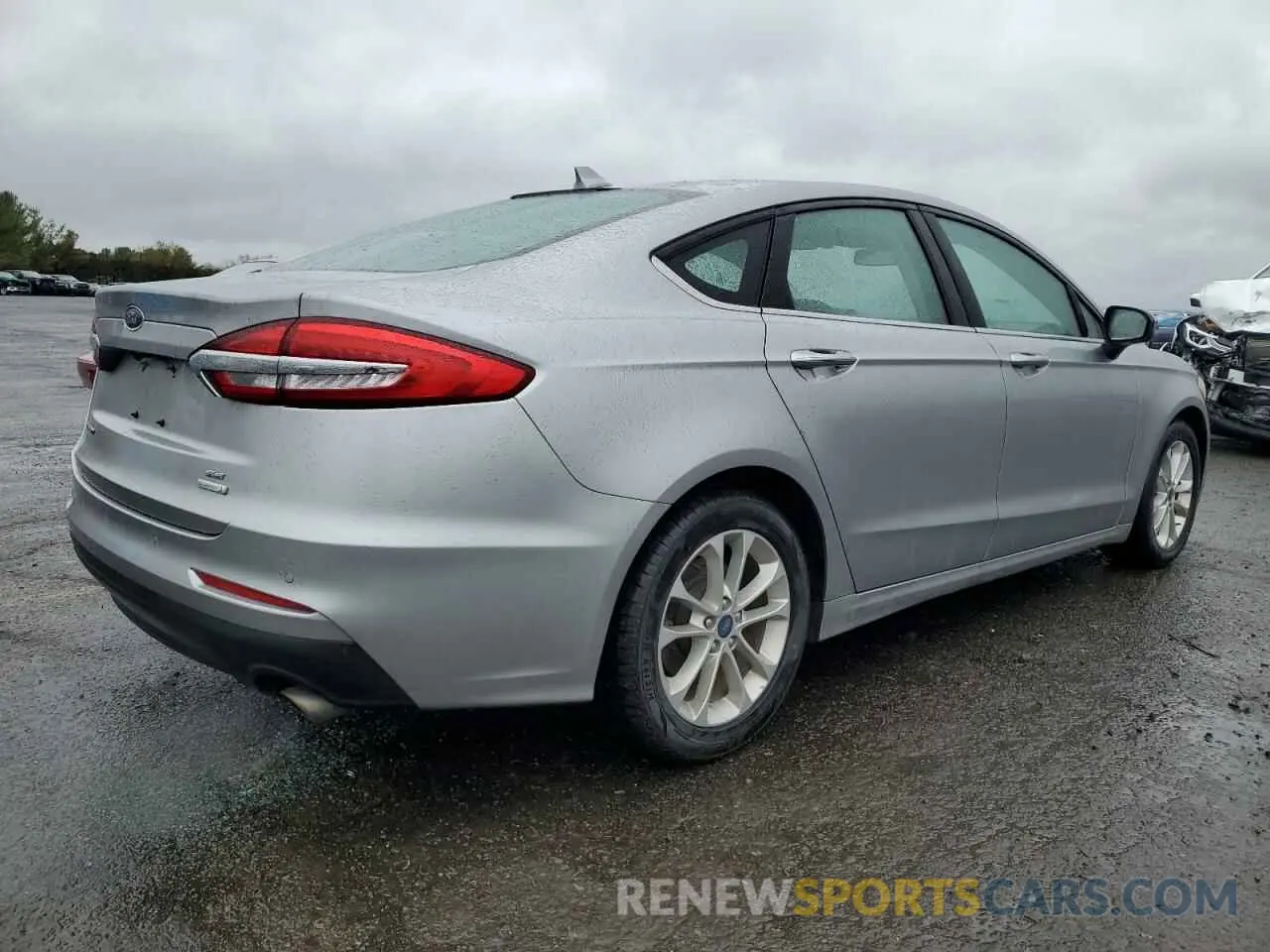 3 fotografías del automóvil dañado 3FA6P0HD3LR142902 FORD FUSION 2020