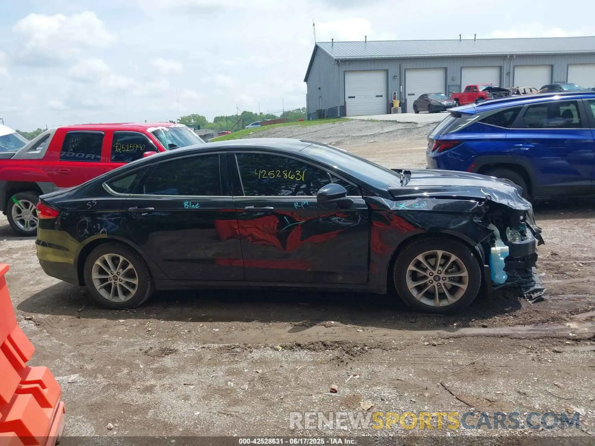 14 fotografías del automóvil dañado 3FA6P0HD3LR154127 FORD FUSION 2020