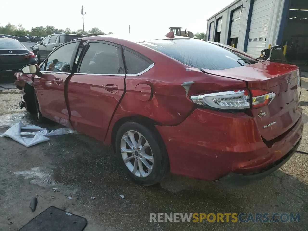 2 fotografías del automóvil dañado 3FA6P0HD3LR159988 FORD FUSION 2020