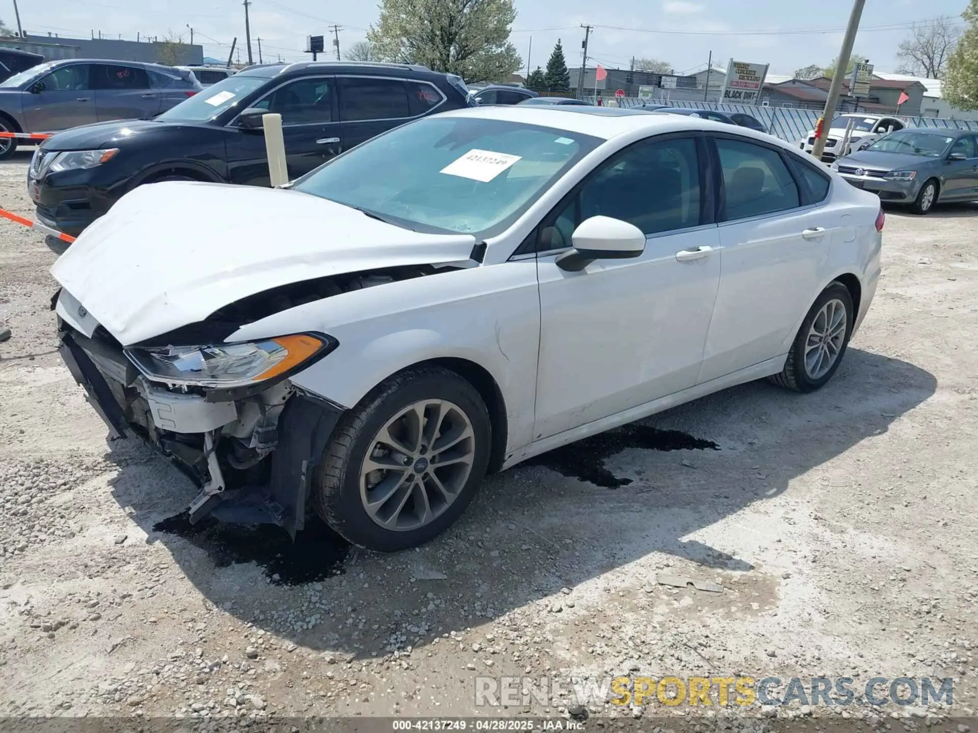 2 fotografías del automóvil dañado 3FA6P0HD3LR162034 FORD FUSION 2020