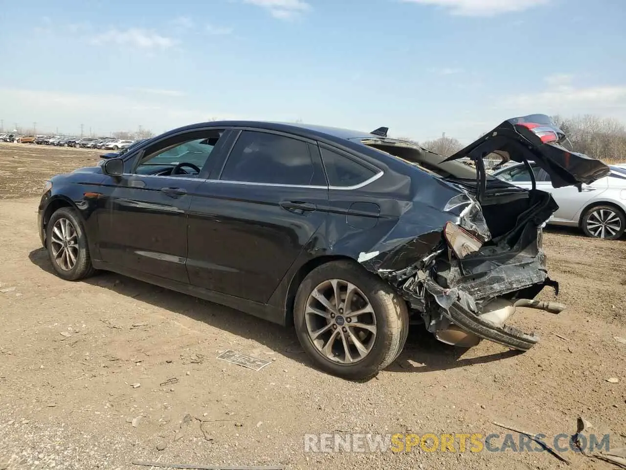 2 fotografías del automóvil dañado 3FA6P0HD3LR191484 FORD FUSION 2020