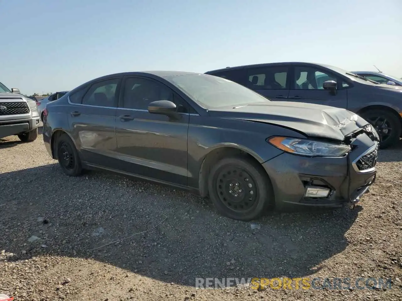 4 fotografías del automóvil dañado 3FA6P0HD3LR229733 FORD FUSION 2020