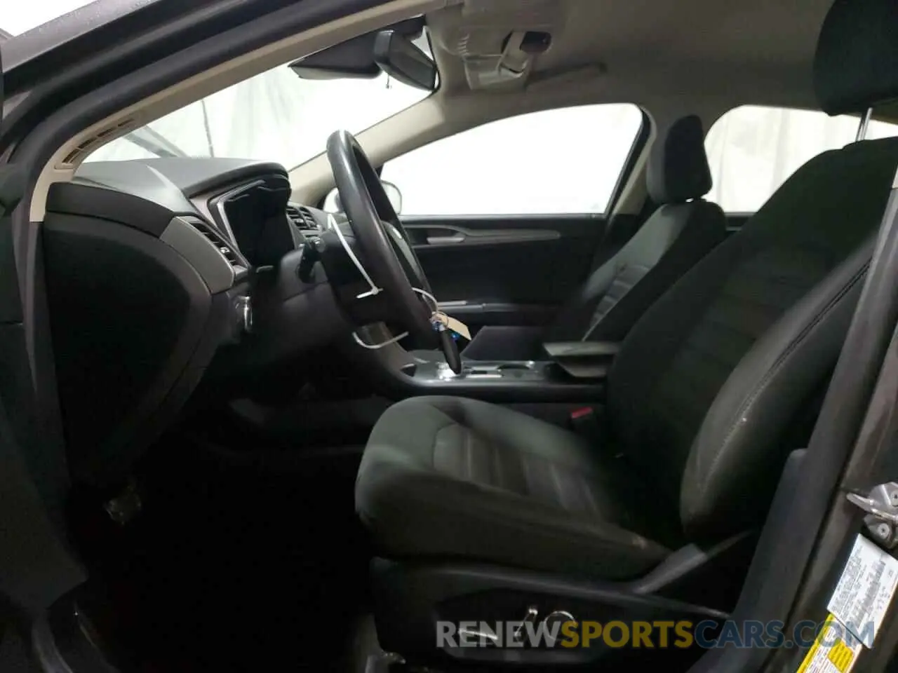 7 fotografías del automóvil dañado 3FA6P0HD3LR232485 FORD FUSION 2020