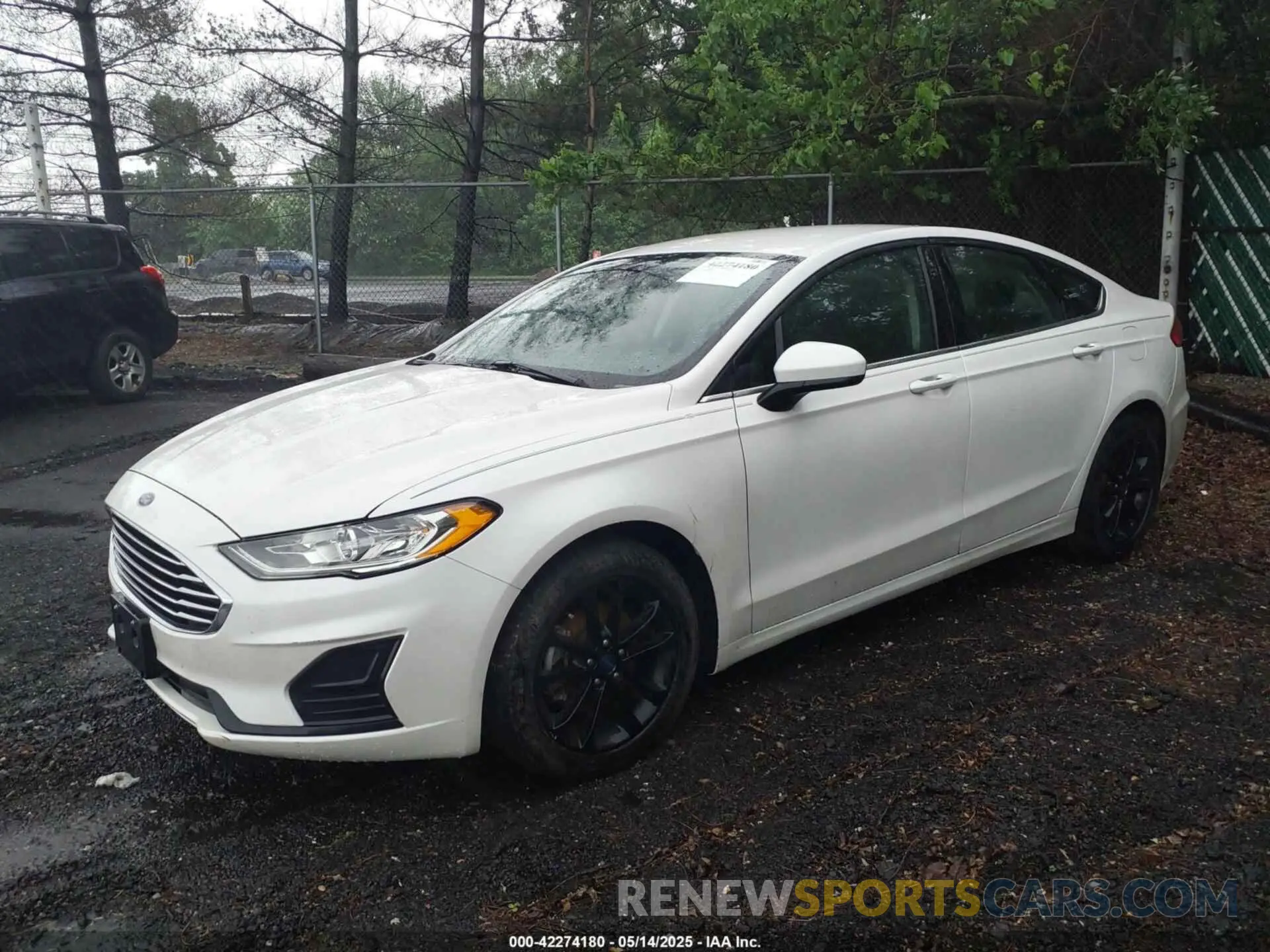 2 fotografías del automóvil dañado 3FA6P0HD3LR249772 FORD FUSION 2020