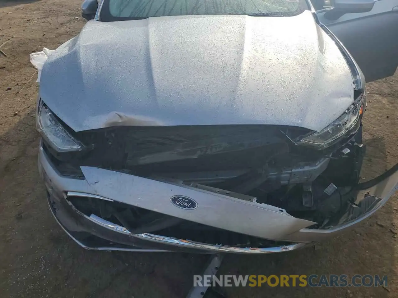11 fotografías del automóvil dañado 3FA6P0HD4LR107933 FORD FUSION 2020