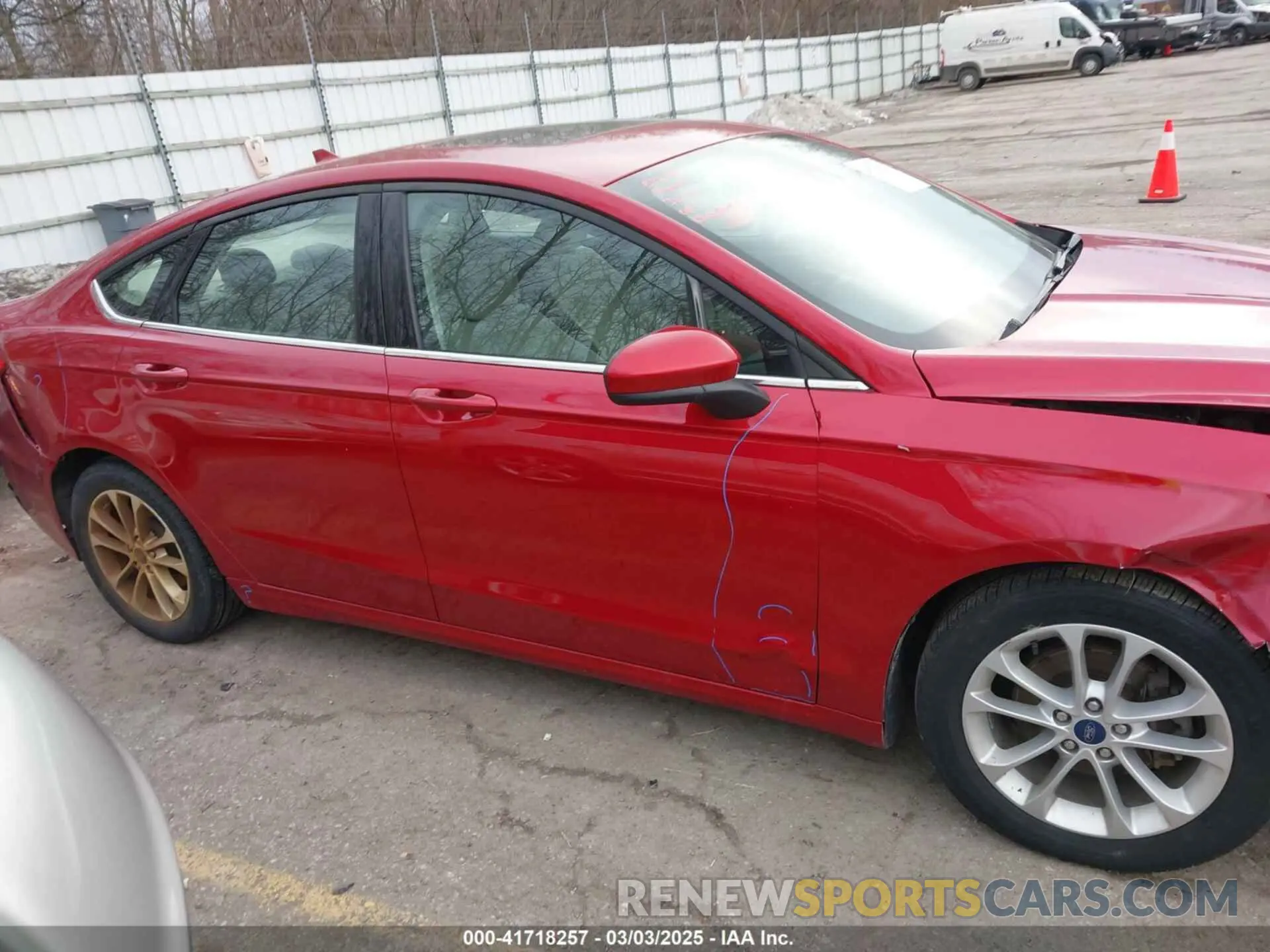 14 fotografías del automóvil dañado 3FA6P0HD4LR109679 FORD FUSION 2020