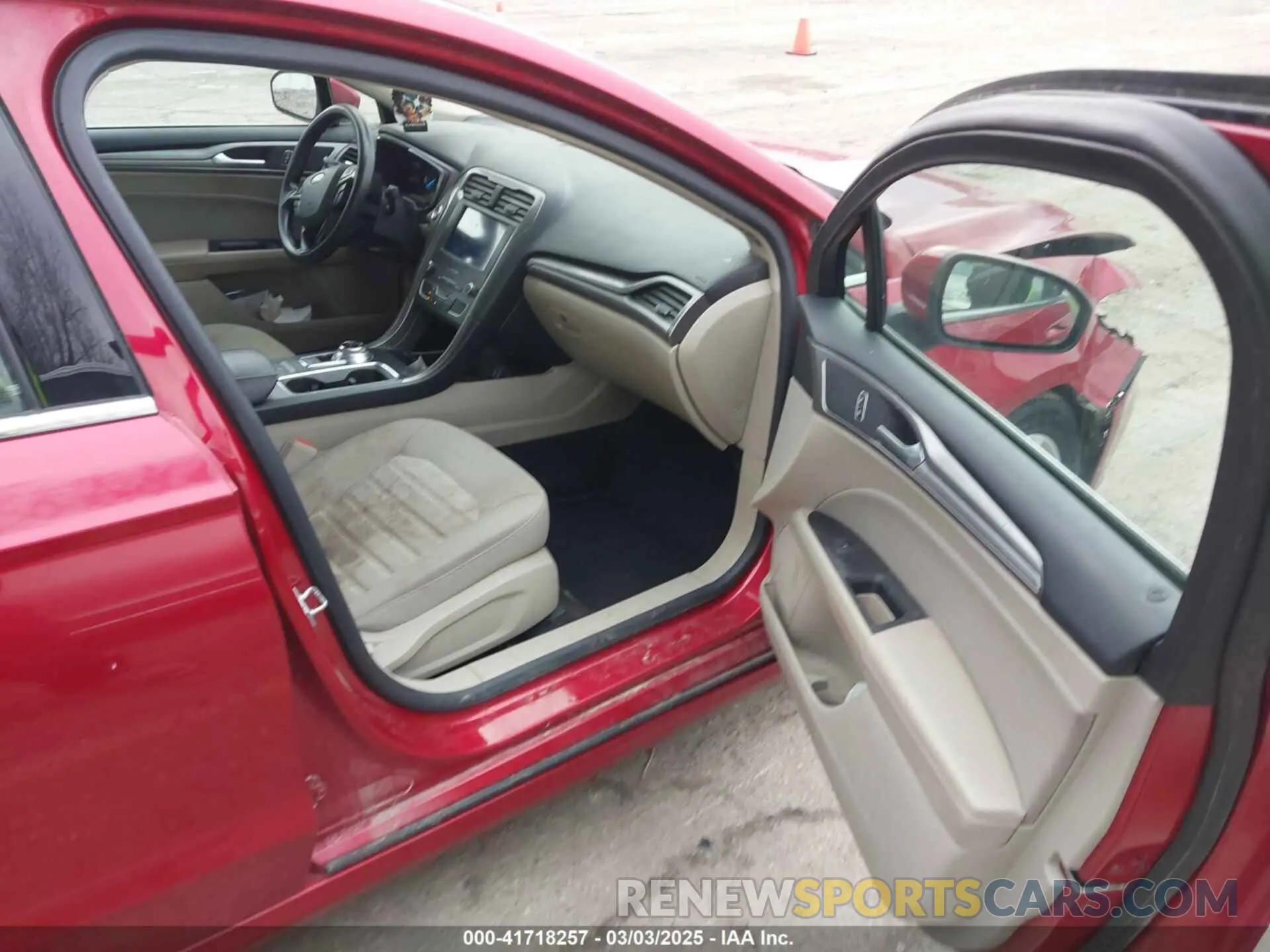 5 fotografías del automóvil dañado 3FA6P0HD4LR109679 FORD FUSION 2020