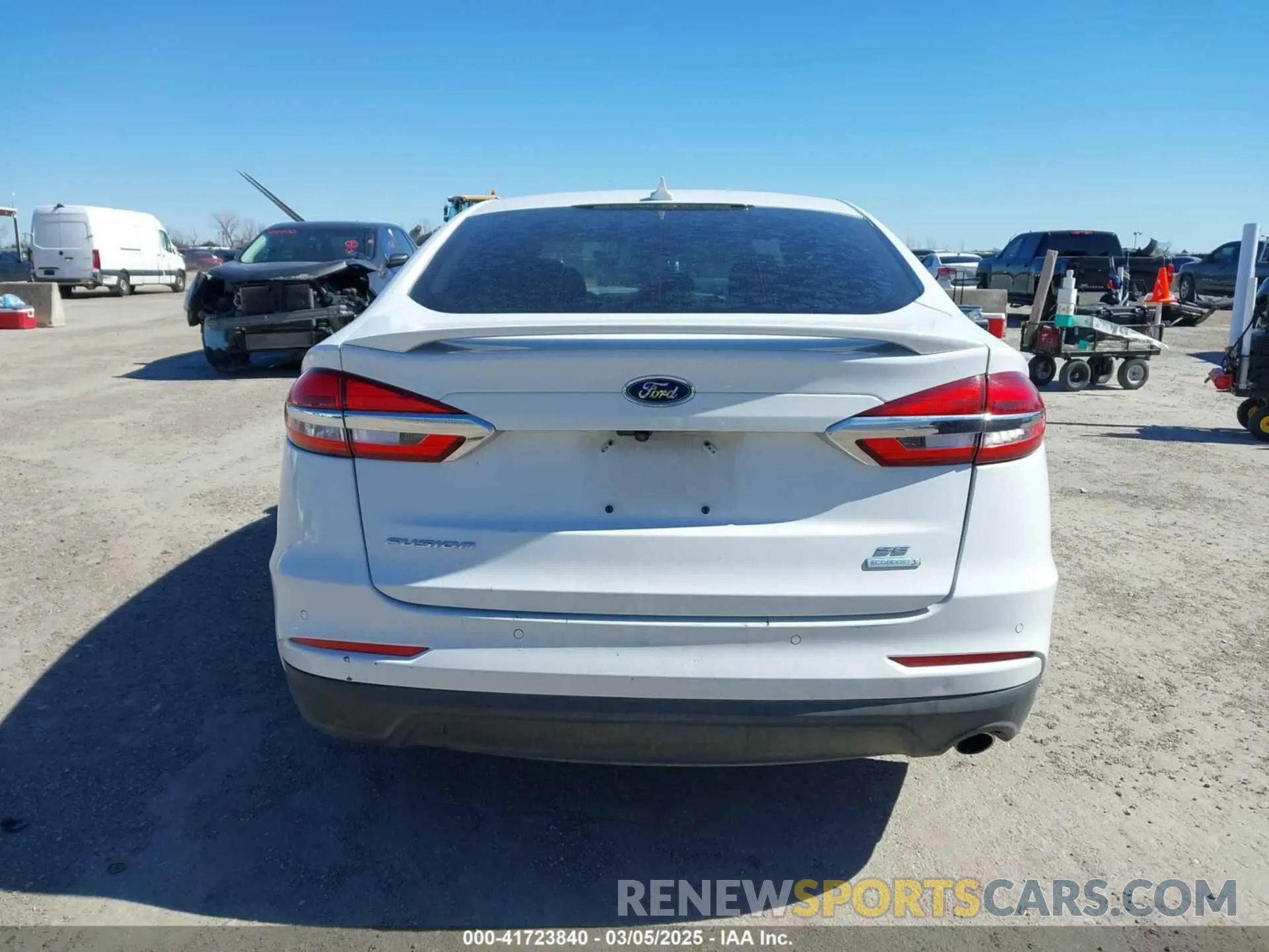 16 fotografías del automóvil dañado 3FA6P0HD4LR126174 FORD FUSION 2020