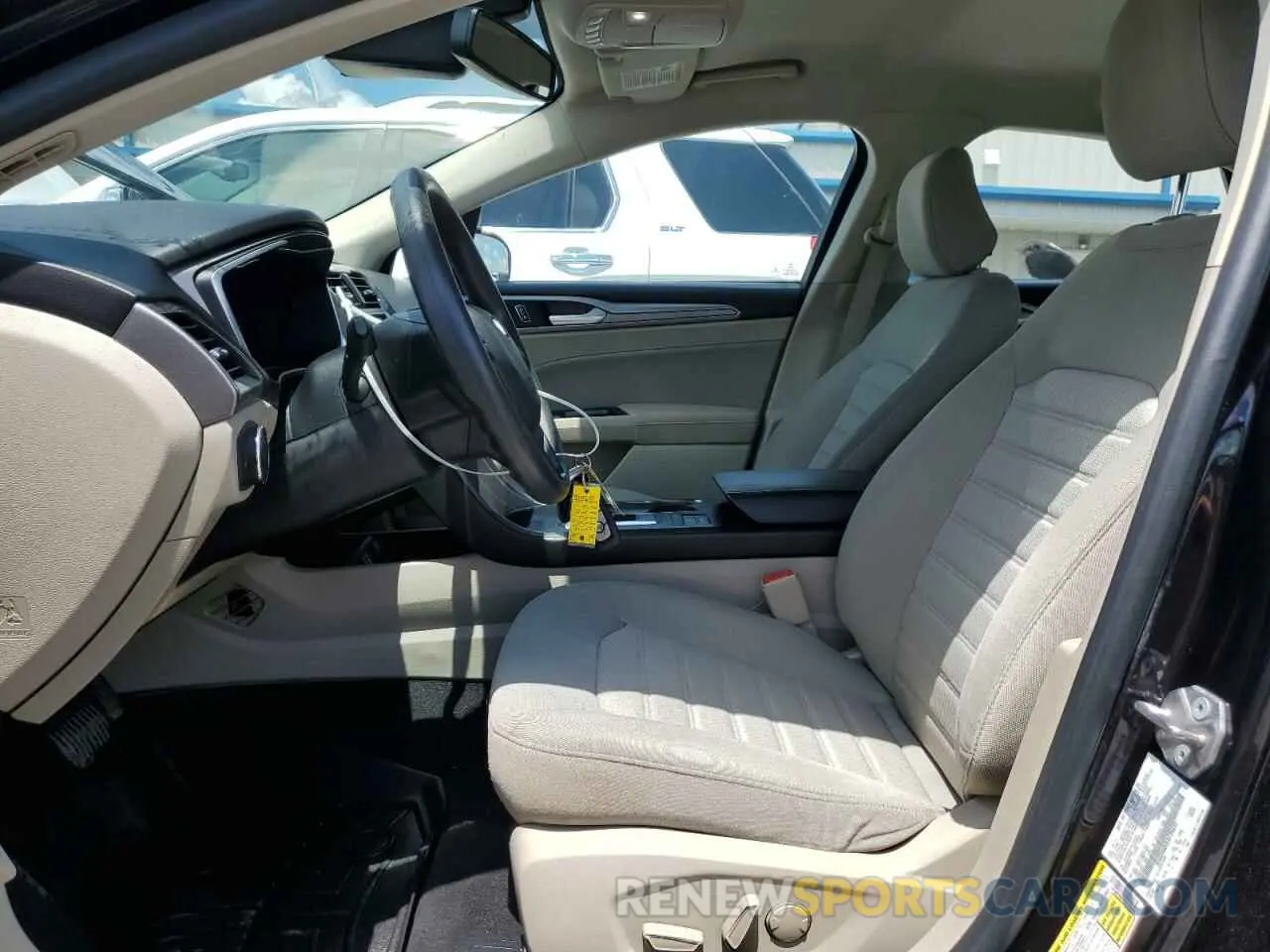 7 fotografías del automóvil dañado 3FA6P0HD4LR129642 FORD FUSION 2020