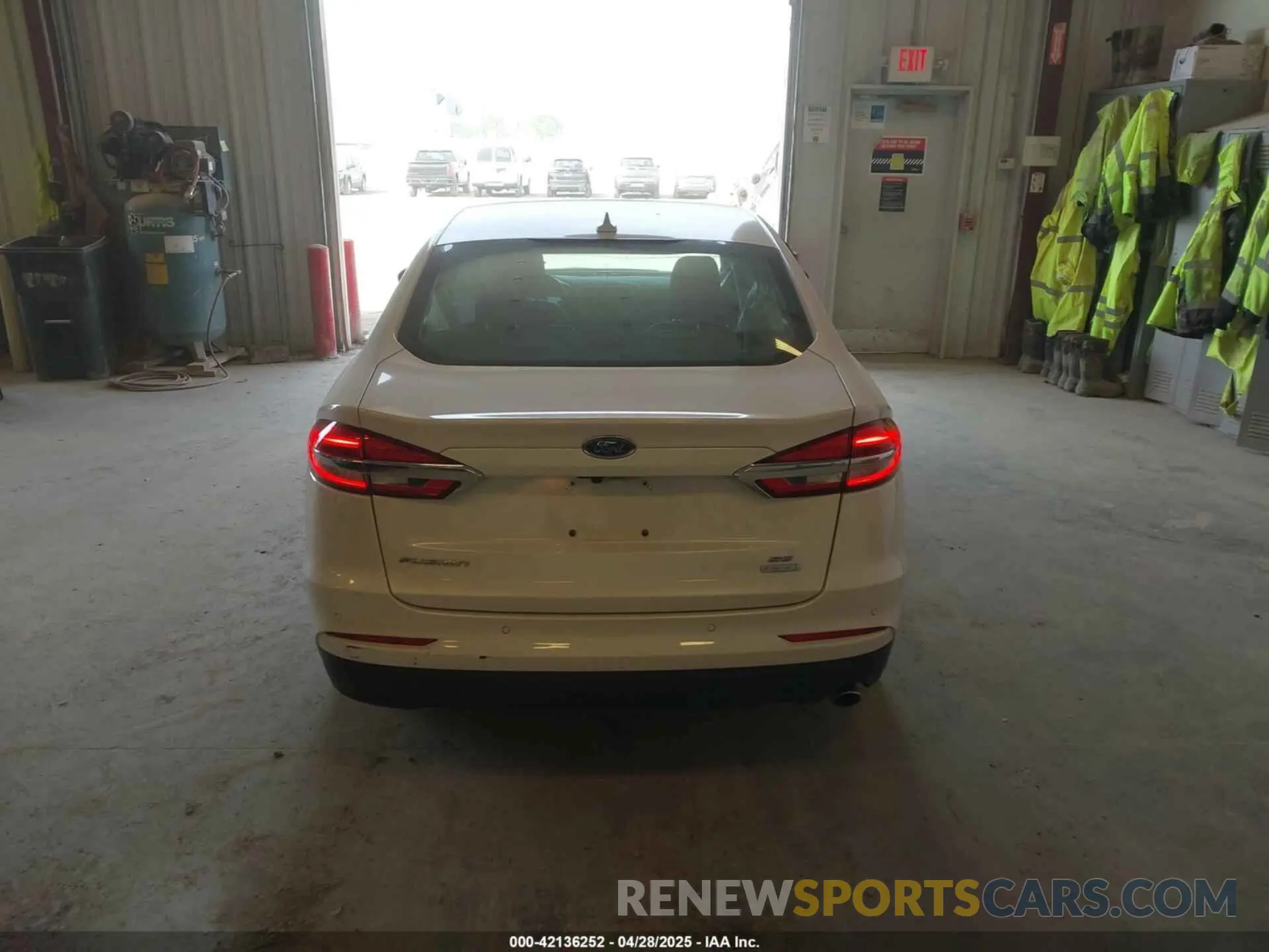 16 fotografías del automóvil dañado 3FA6P0HD4LR165511 FORD FUSION 2020