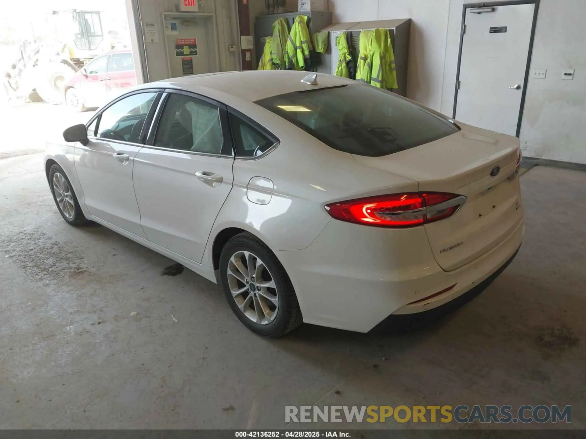 3 fotografías del automóvil dañado 3FA6P0HD4LR165511 FORD FUSION 2020