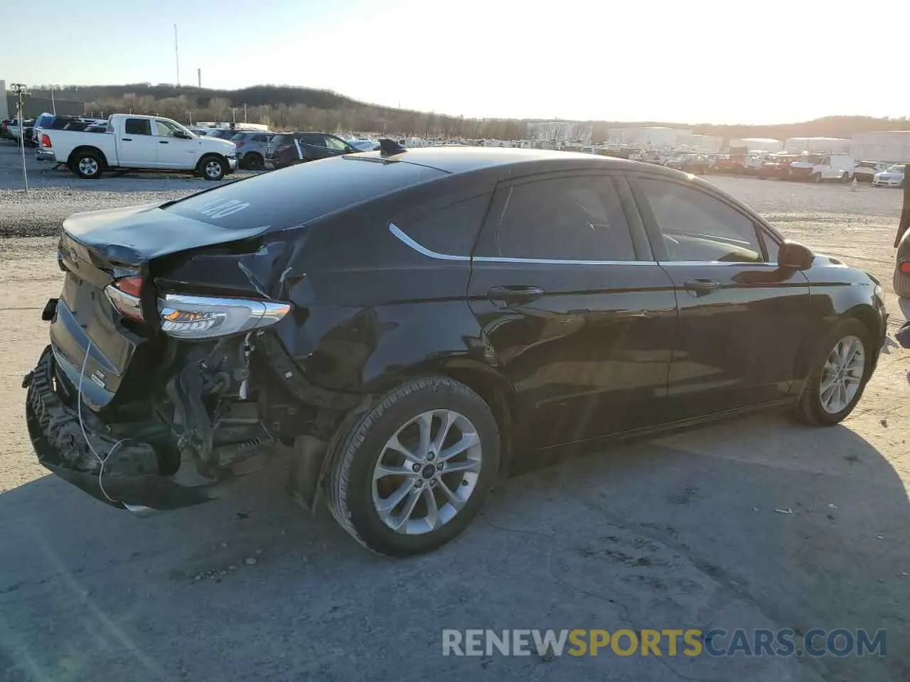 3 fotografías del automóvil dañado 3FA6P0HD4LR168800 FORD FUSION 2020