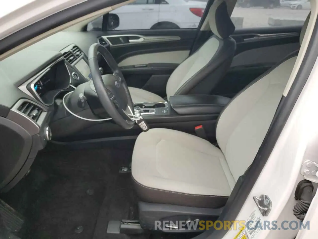7 fotografías del automóvil dañado 3FA6P0HD4LR229210 FORD FUSION 2020