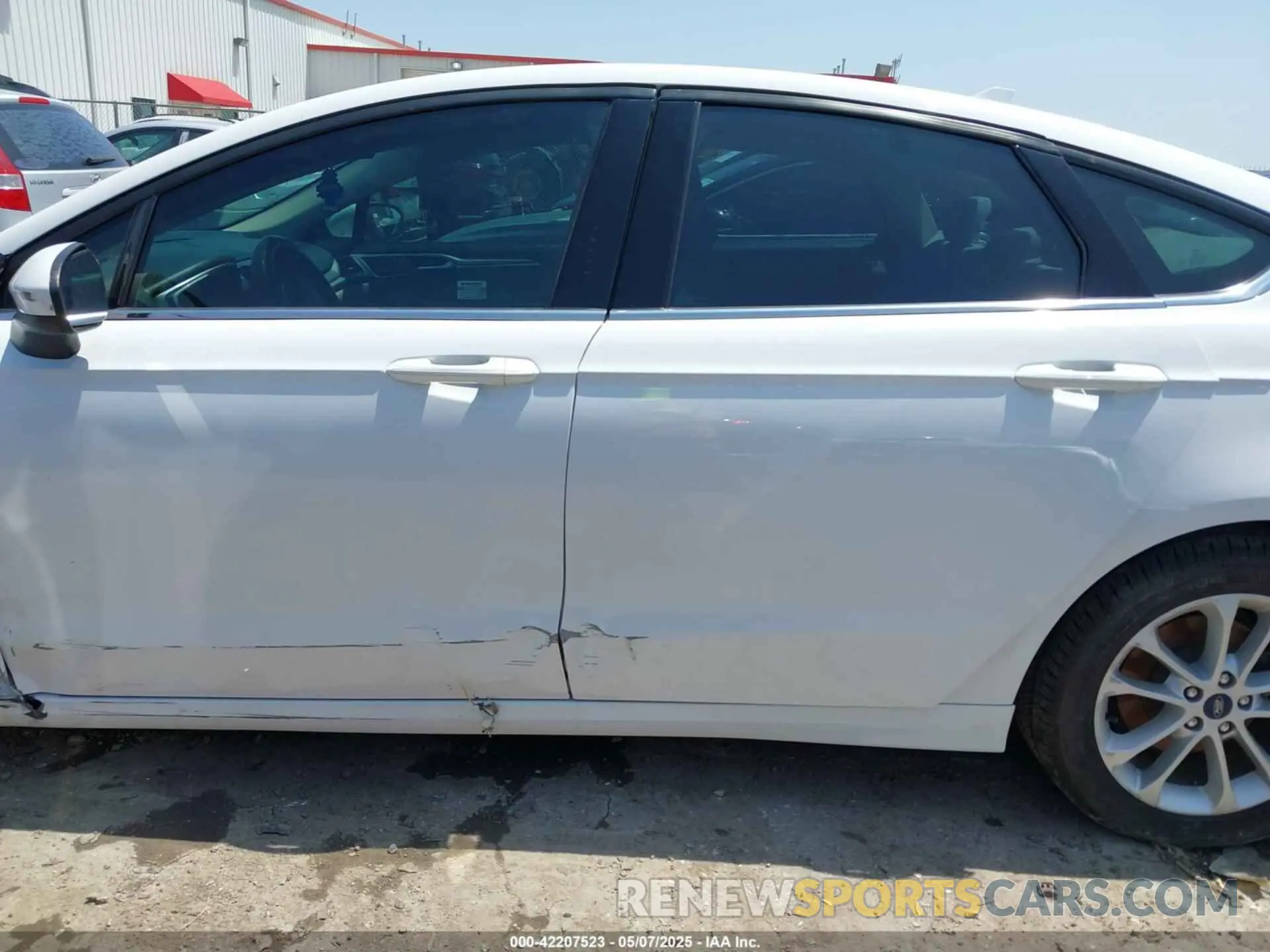 13 fotografías del automóvil dañado 3FA6P0HD4LR232009 FORD FUSION 2020