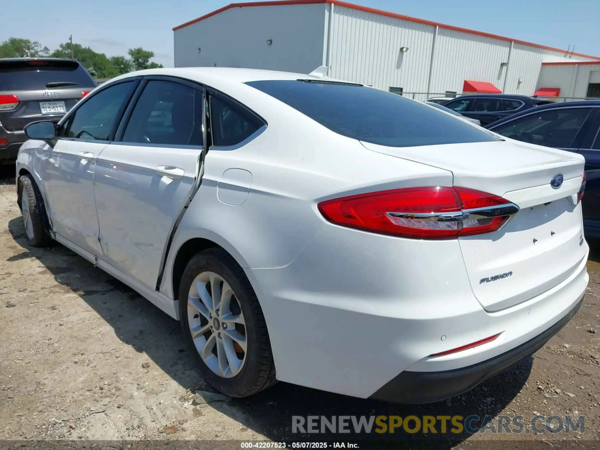 3 fotografías del automóvil dañado 3FA6P0HD4LR232009 FORD FUSION 2020